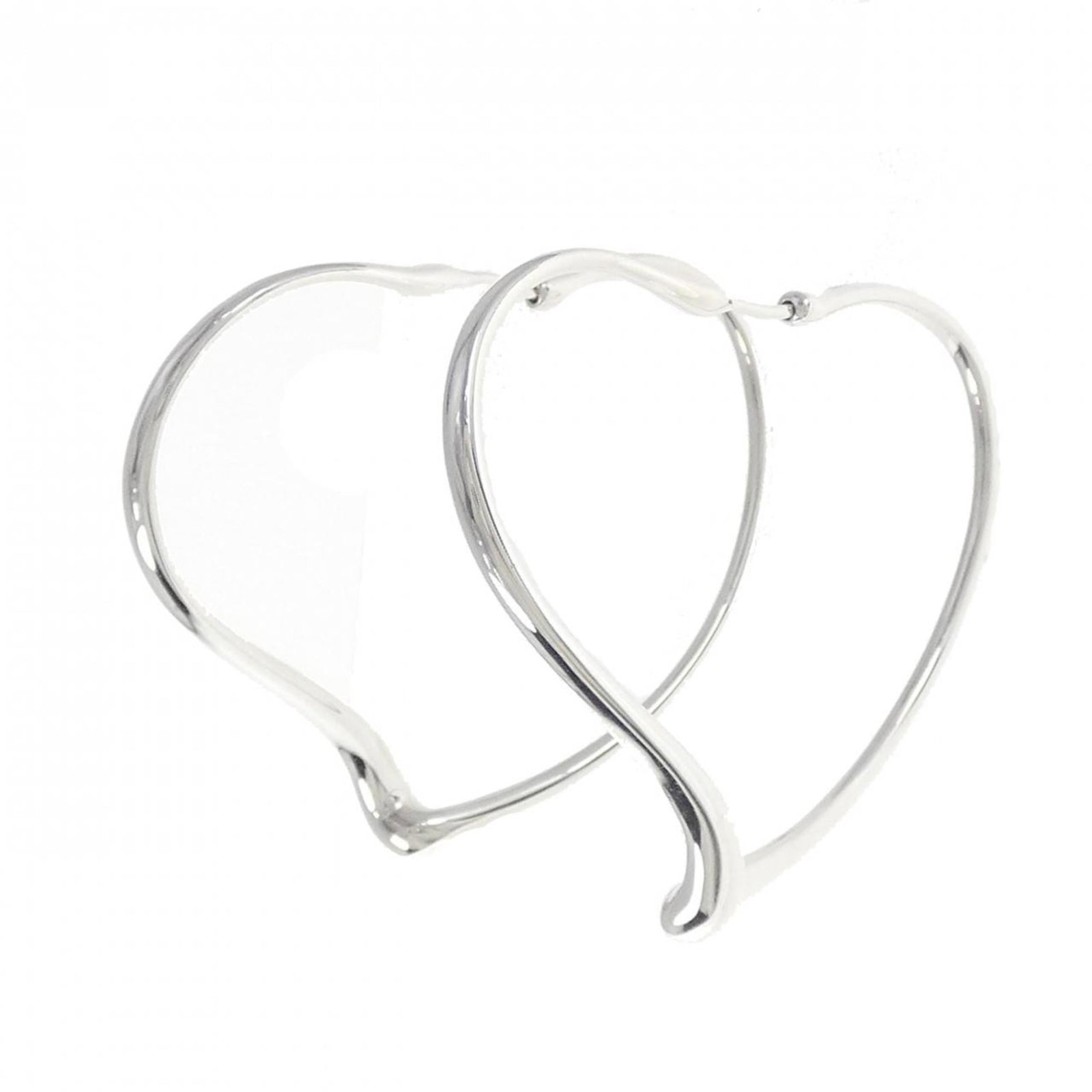 Tiffany Hoop Earrings: Tiffany Hoop Earrings Tiffany's iconic hoop earrings, crafted from sterling silver (925), feature a sleek and timeless design. The subtle scratches and minor dirt marks only add to their well-worn