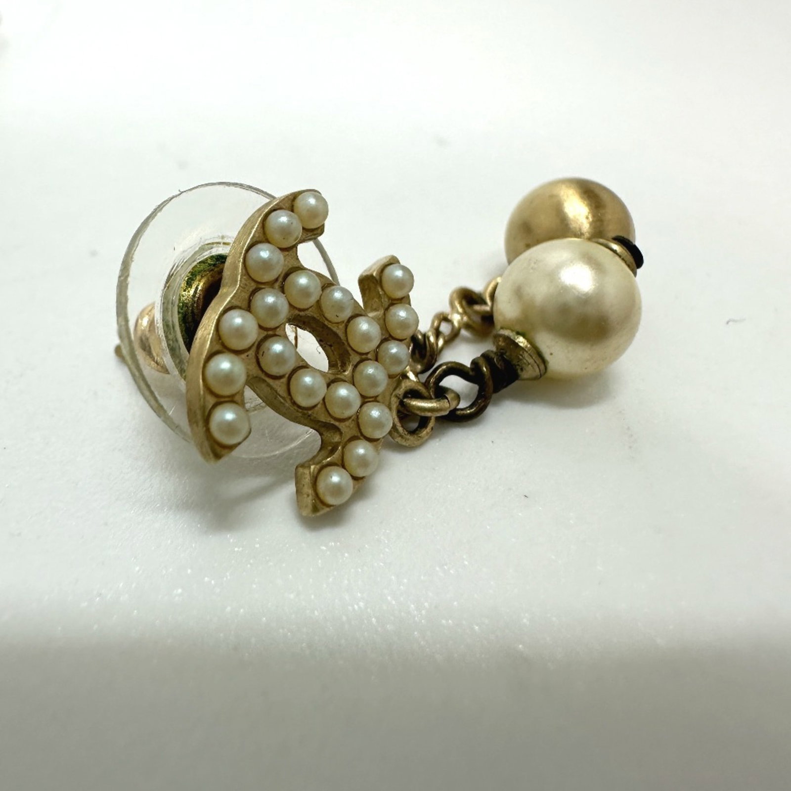 Chanel Stud Earrings Gold Plating - 3