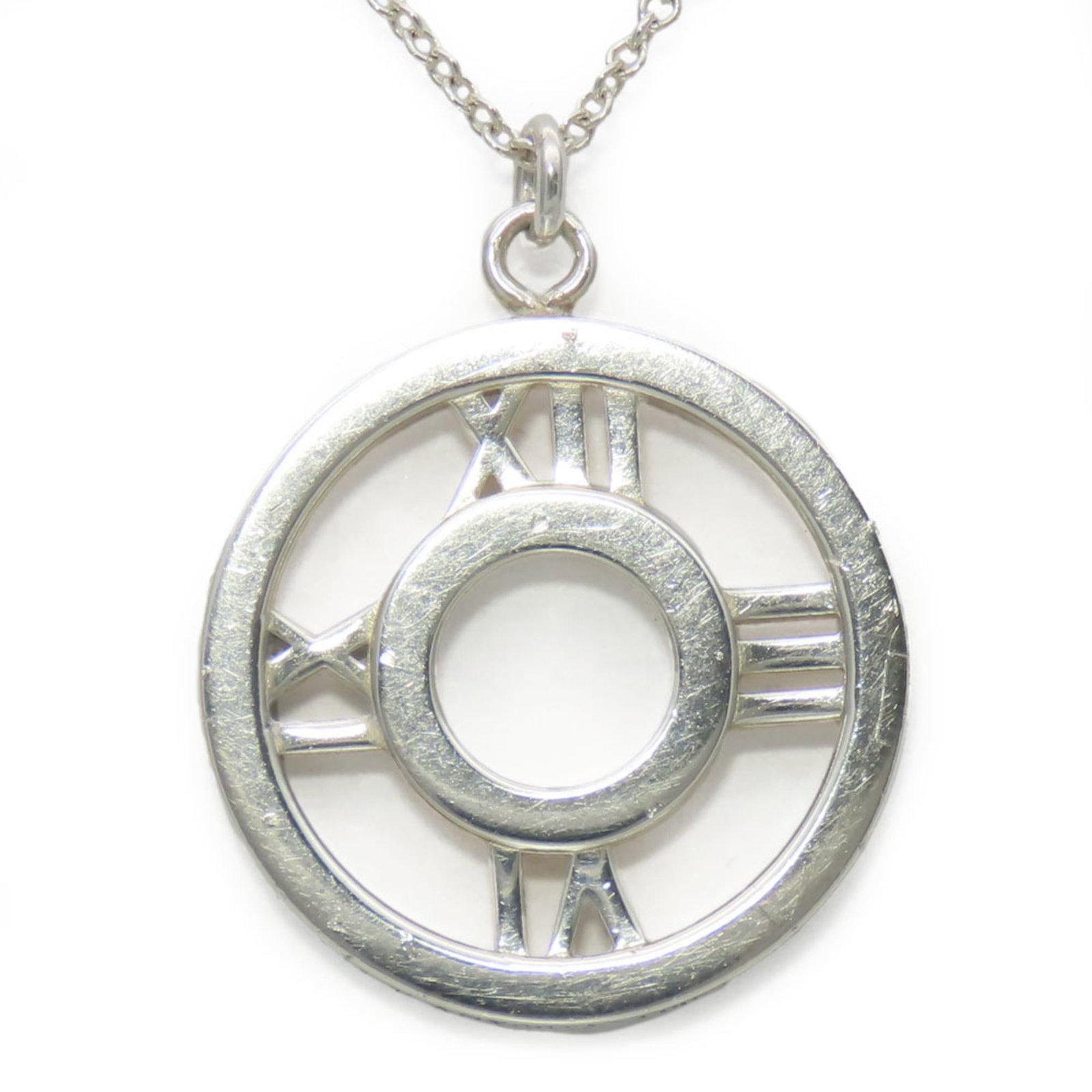 Tiffany Necklace Atlas Medallion Silver 925 Approx. 3.8G Pendant Circle Ladies Tiffany&Co.: Tiffany Necklace Atlas Medallion Silver 925 Approx. 3.8G Pendant Circle Ladies Tiffany&Co. Tiffany Necklace Atlas Medallion Silver 925 Approx. 3.8G Pendant Circle Ladies Tiffany&Co.This silver