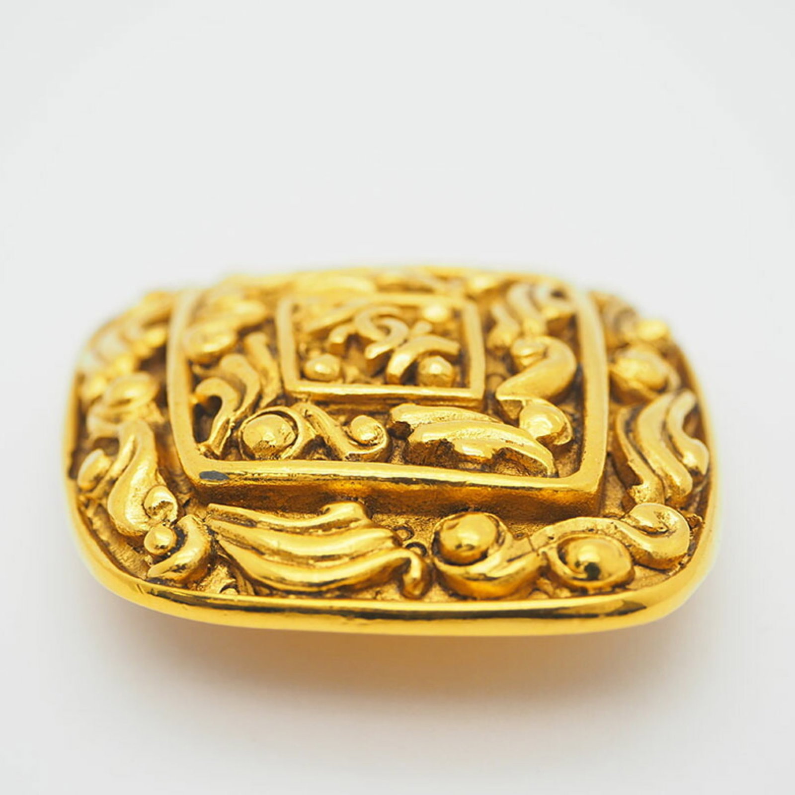 Chanel Brooch - 5