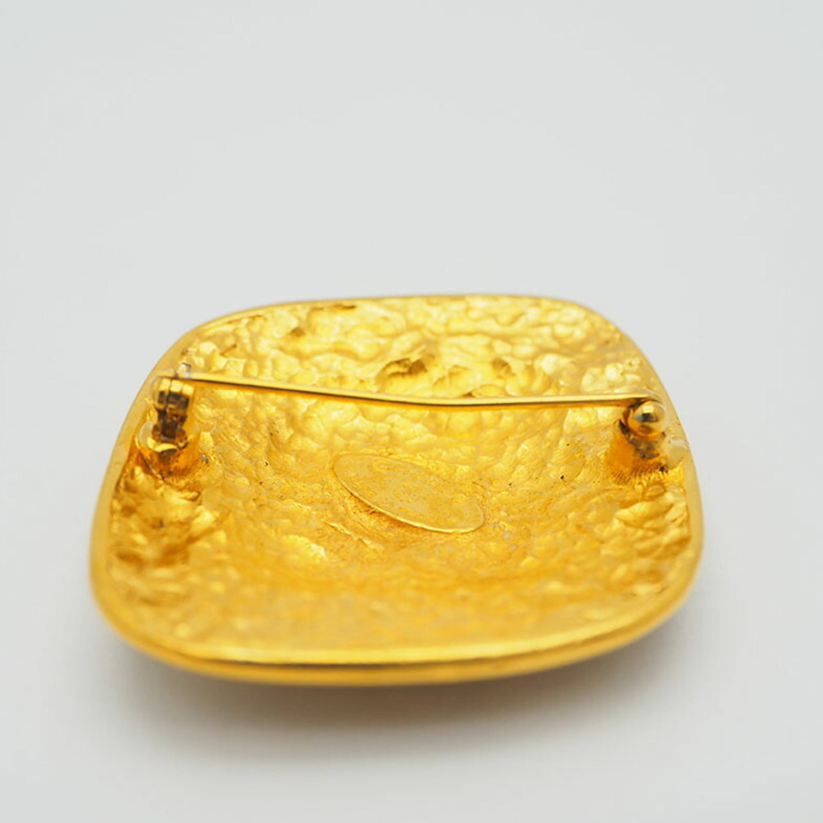 Chanel Brooch - 6