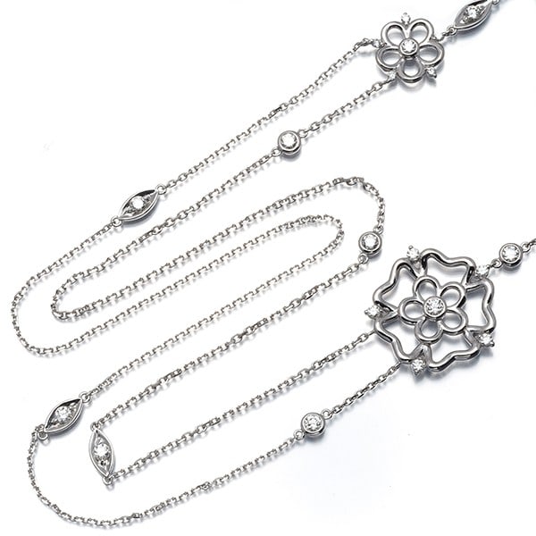 Monnickendam Necklace Diamond 1.29Ct Flower Layered Long 18K Wg: Monnickendam Necklace Diamond 1.29Ct Flower Layered Long 18K Wg 18k white gold necklace featuring a natural diamond flower pendant, layered for a long and elegant design. The necklace showcases a
