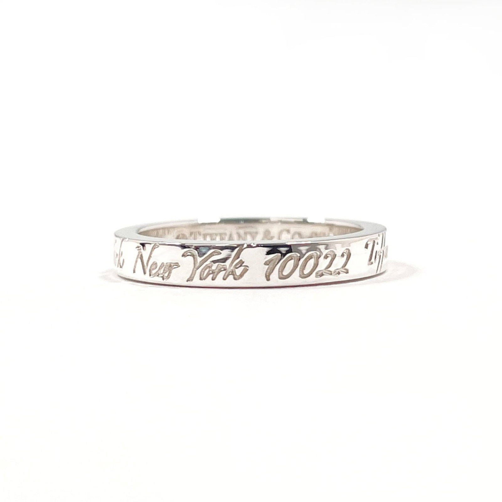 Tiffany Co Tiffany Silver Ring Sterling Women'S New York 925 Size 7.5cm Narrow: Tiffany Co Tiffany Silver Ring Sterling Women'S New York 925 Size 7.5cm Narrow Tiffany Co's iconic style shines in this sterling silver ring, featuring a classic design with a silver 925 hallmark. The