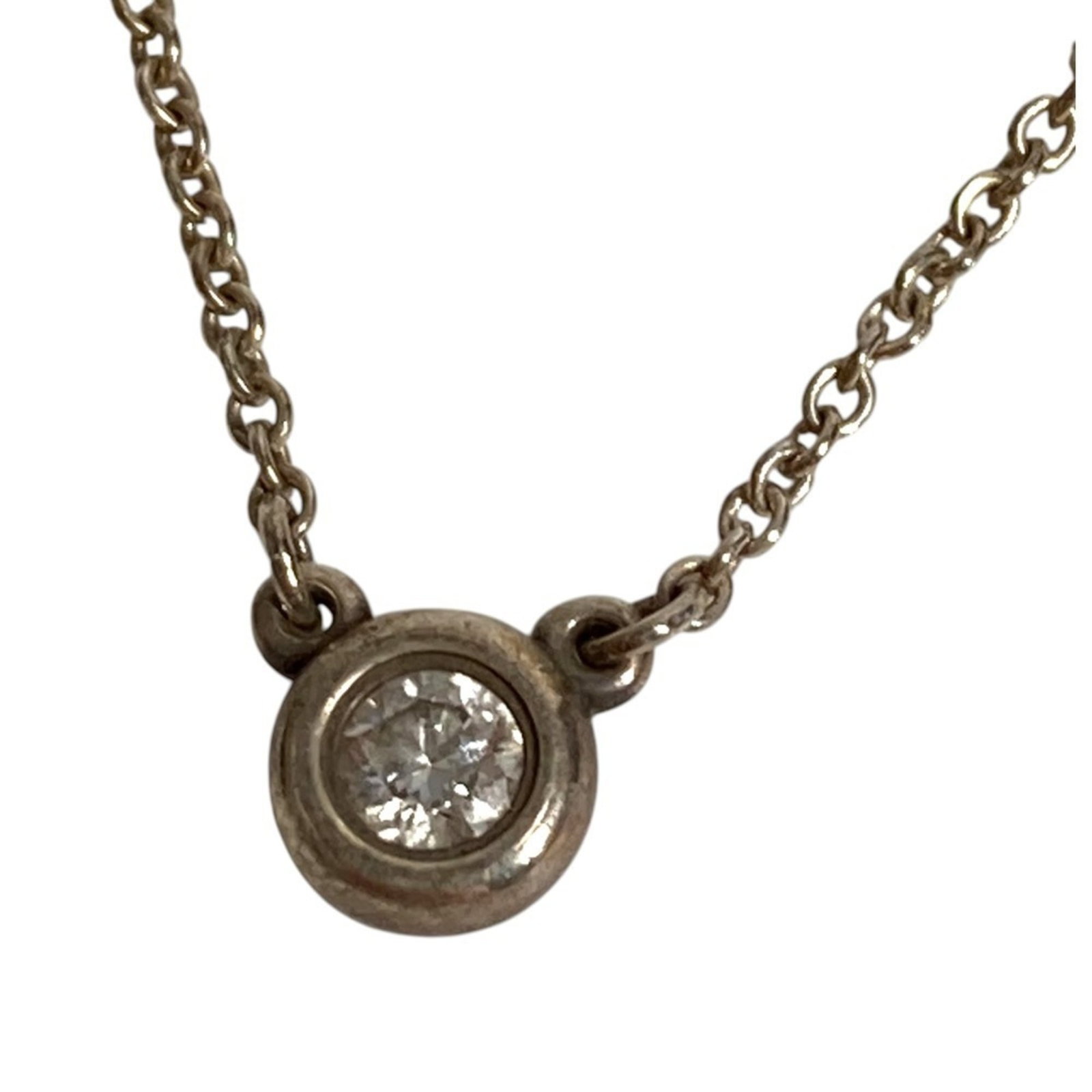 Tiffany & Co. Tiffany By The Yard 1Pd Diamond Chain Necklace In Ag925 Silver For Women: Tiffany & Co. Tiffany By The Yard 1Pd Diamond Chain Necklace In Ag925 Silver For Women Tiffany & Co. Tiffany By The Yard 1Pd Diamond Chain Necklace In Ag925 Silver For Women features a silver chain ne