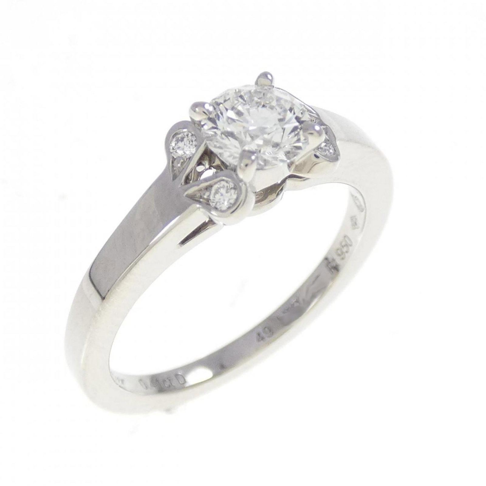Ring Band by Platinum 950: Ring Band by Platinum 950 Platinum 950 band ring by Cartier, featuring a diamond stone. This women's band ring showcases the luxury of platinum 950 material and the sparkle of its accompanying