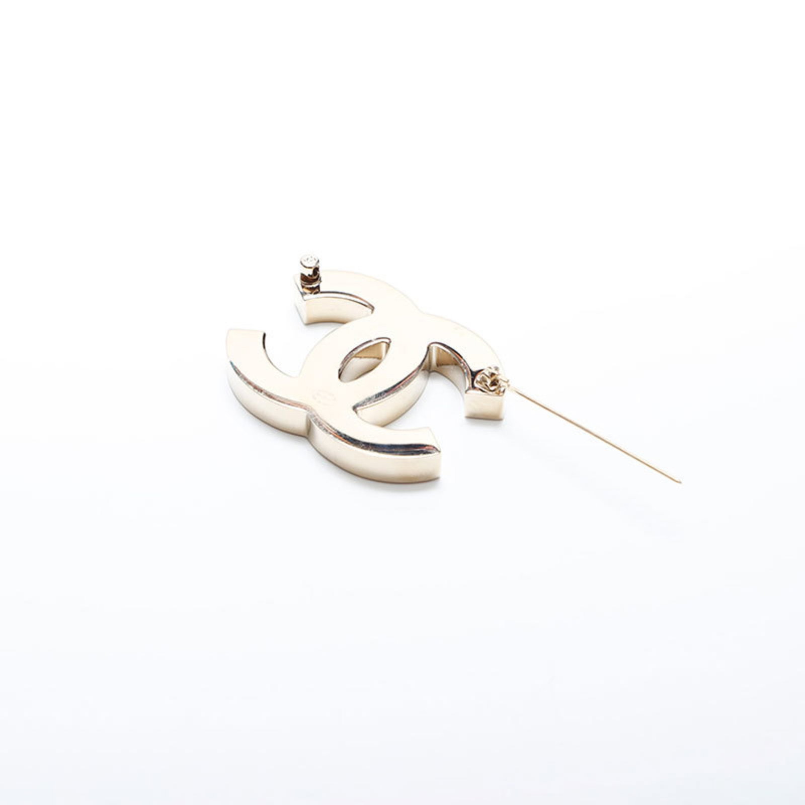 Chanel Brooch - 7