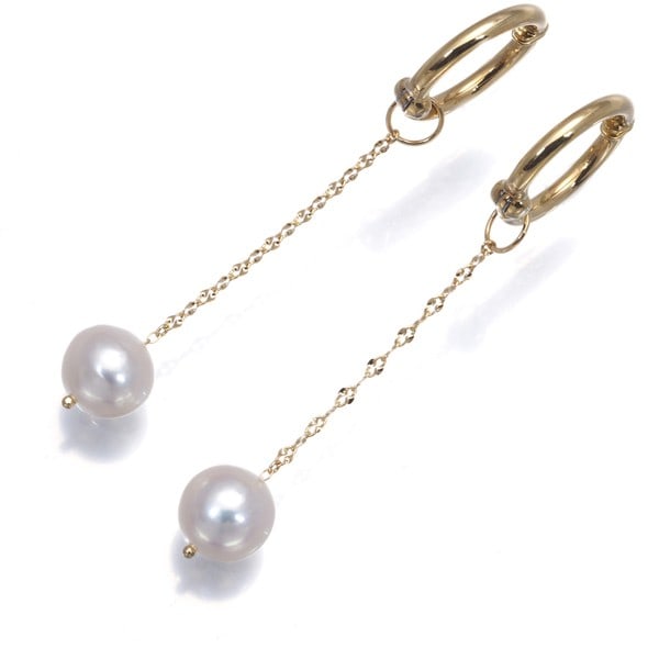 Yellow Gold Akoya Pearl Solitaire 8.6Mm Hoop Earrings 18K 2Way: Yellow Gold Akoya Pearl Solitaire 8.6Mm Hoop Earrings 18K 2Way Yellow Gold Akoya Pearl Solitaire 8.6Mm Hoop Earrings 18K 2Way - Delicate and elegant, these 18k yellow gold hoop earrings feature a cult