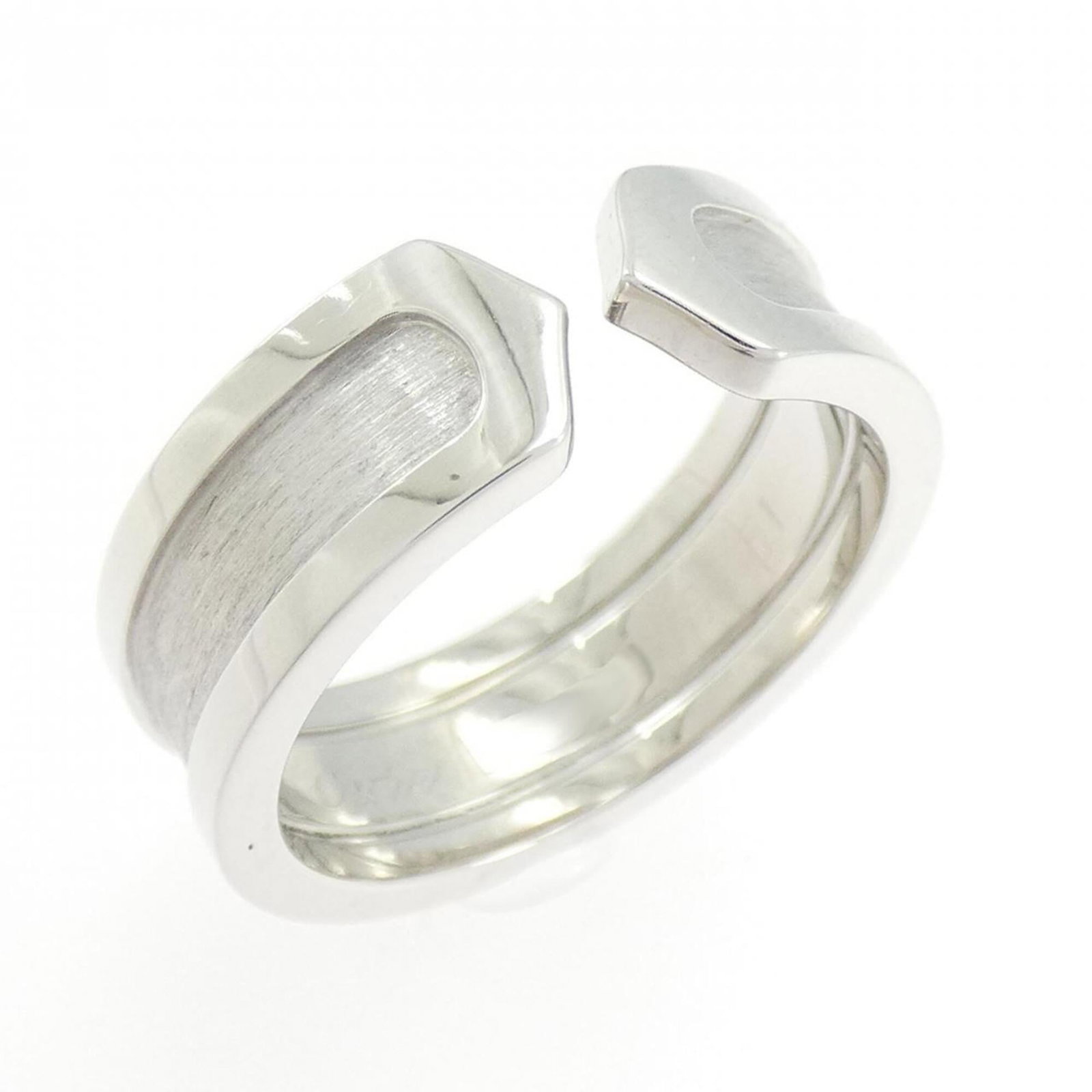 White Gold Cartier Band Ring 18K: White Gold Cartier Band Ring 18K White Gold Cartier Band Ring 18K features an elegant design with 18K white gold material, making it a sophisticated accessory for women. The ring boasts a classic band