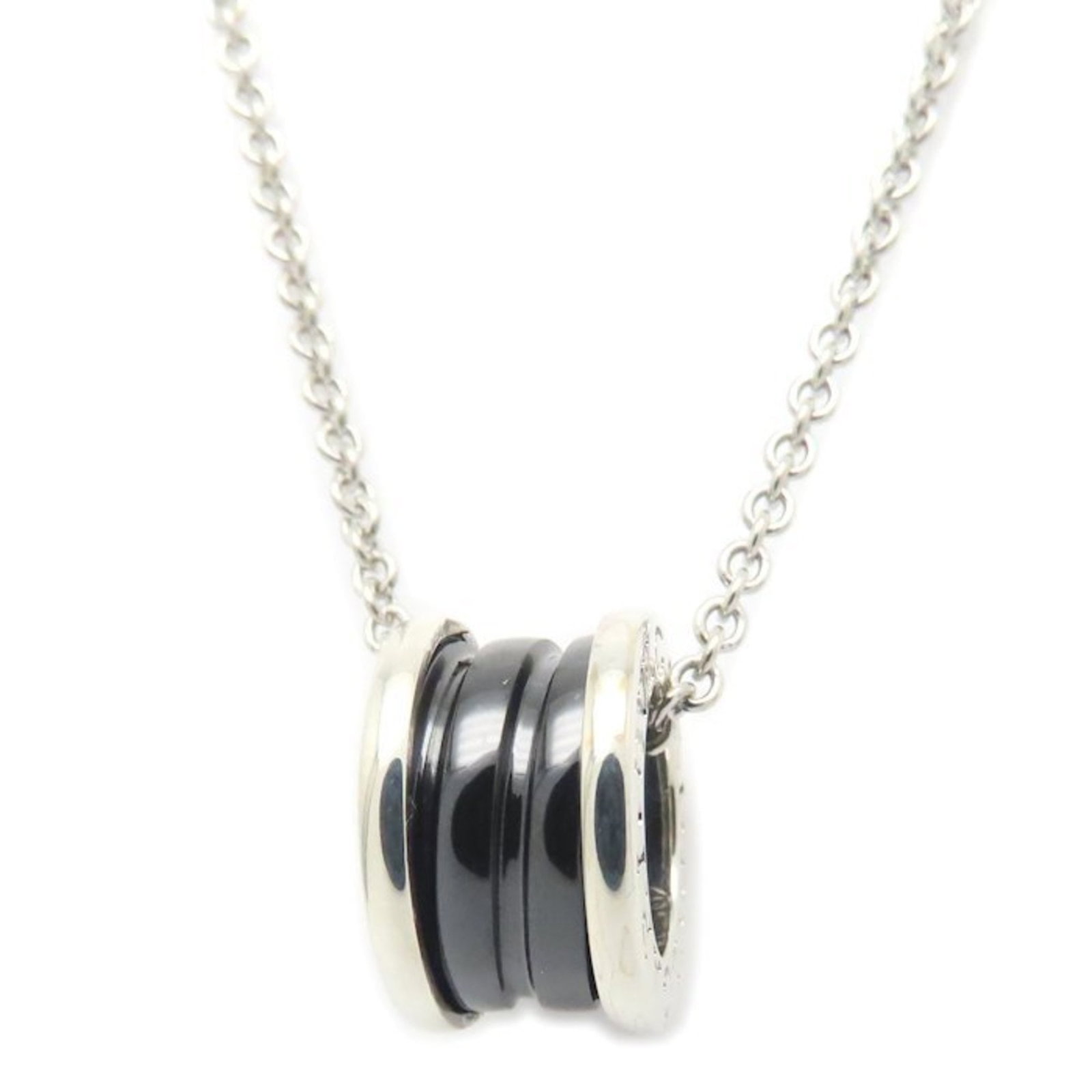 Bvlgari Save The Children B.Zero1 Necklace In Sv925 And Black Ceramic For Women 294807: Bvlgari Save The Children B.Zero1 Necklace In Sv925 And Black Ceramic For Women 294807 Bvlgari Save The Children B.Zero1 Necklace in sterling silver and black ceramic is a stylish accessory for women.