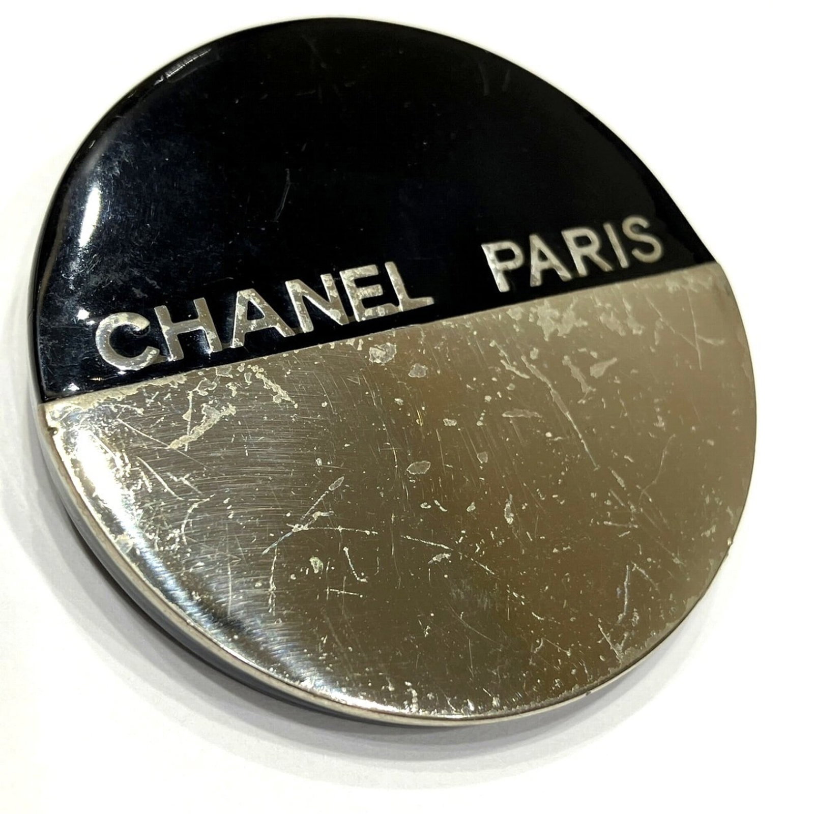 Chanel Brooch - 7