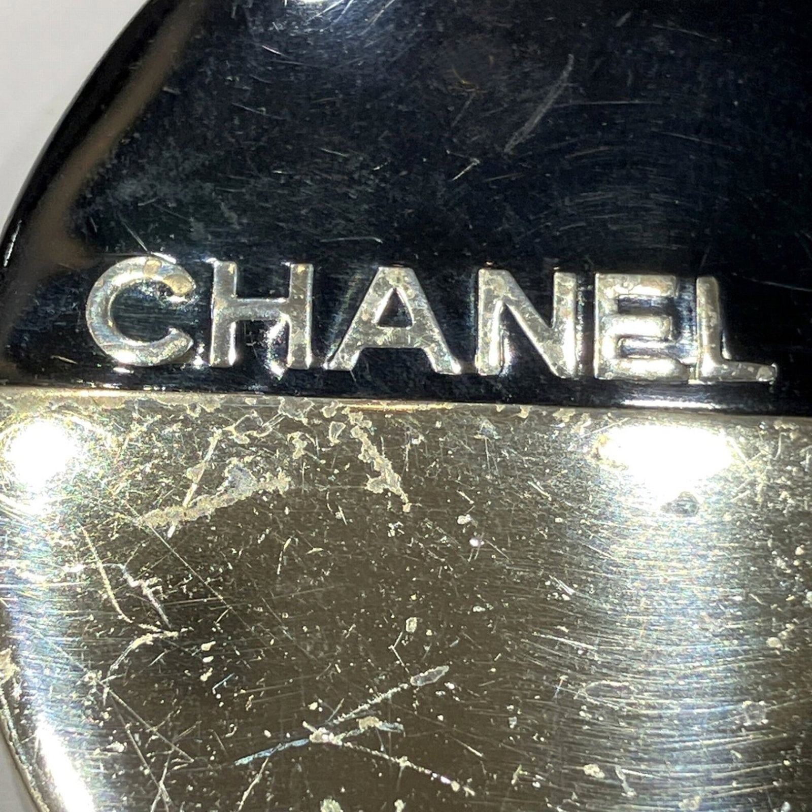 Chanel Brooch - 8
