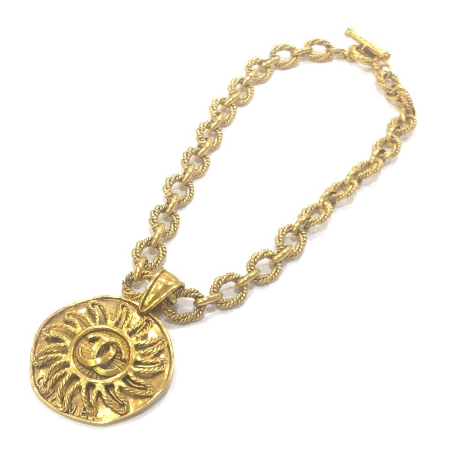 Gold Women'S Coco Chanel Sun Motif Vintage A Mark Chain Necklace: Gold Women'S Coco Chanel Sun Motif Vintage A Mark Chain Necklace Gold Women's Coco Chanel Sun Motif Vintage A Mark Chain Necklace features a delicate sun motif pendant set on a gold chain, showcasing
