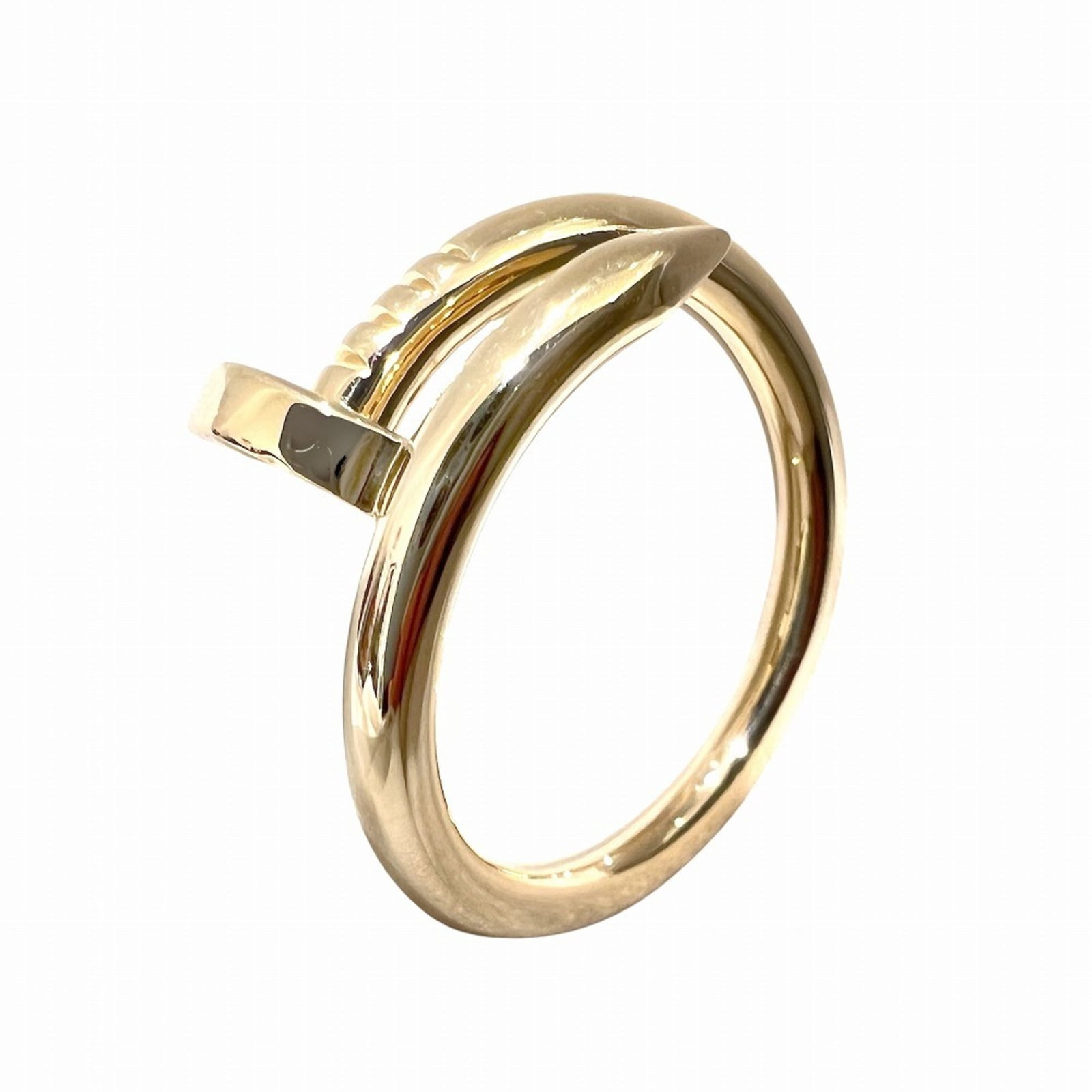 Yellow Gold Ring 18K Cartier: Yellow Gold Ring 18K Cartier Yellow Gold Ring 18K Cartier - A luxurious yellow gold band ring from the renowned French luxury brand, crafted with 18K yellow gold and bearing a signature. This