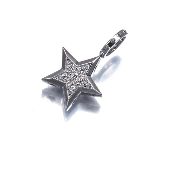 Diamond 0.08Ct Star Paved Pendant 18K 750 White Gold: Diamond 0.08Ct Star Paved Pendant 18K 750 White Gold Star-shaped diamond pendant in 18k white gold, featuring a natural 0.08ct star-cut main stone. The pave setting adds subtle sparkle to the design, 