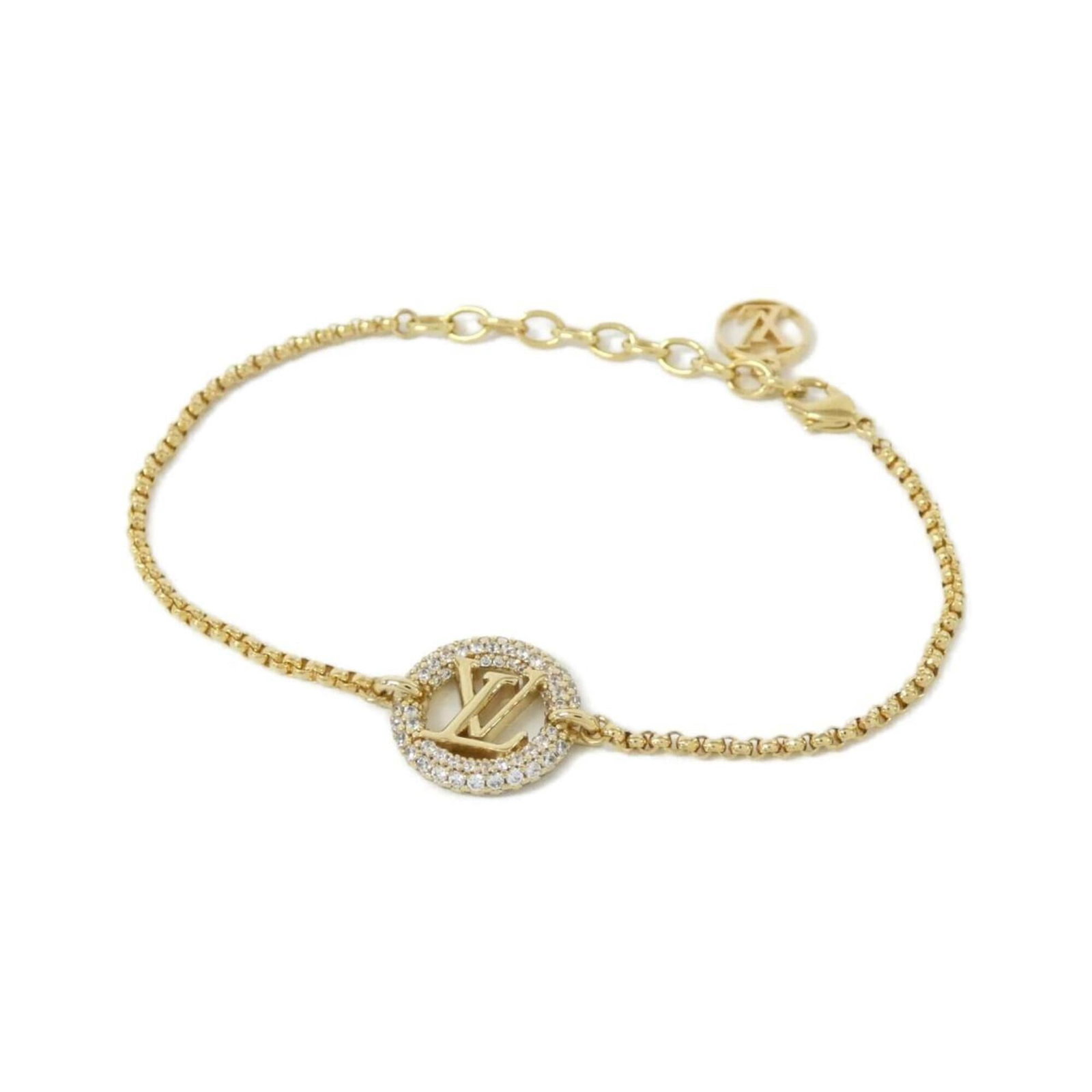 Vuitton Louis Charm Bracelet: Vuitton Louis Charm Bracelet This Louis Vuitton Louis Charm Bracelet boasts elegant gold charm details, adding a touch of sophistication to any outfit. Measuring 16cm-20cm in length, it offers a versa