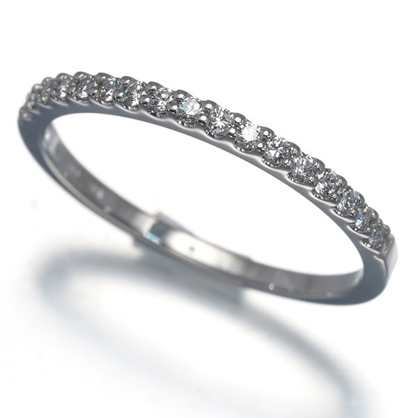 Ponte Vecchio Ring Diamond 0.14Ct Half Eternity Us5.25-5.5 18K Wg: Ponte Vecchio Ring Diamond 0.14Ct Half Eternity Us5.25-5.5 18K Wg Ponte Vecchio Ring Diamond 0.14Ct Half Eternity Us5.25-5.5 18K White Gold - A beautiful half eternity ring featuring a natural