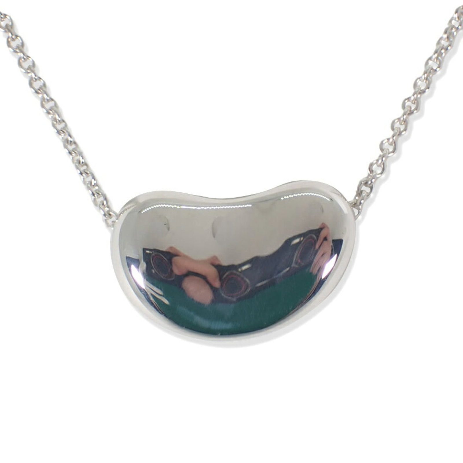 Tiffany 925 Bean Pendant Necklace: Tiffany 925 Bean Pendant Necklace Sterling silver pendant necklace from Tiffany, featuring a 13mm x 20.5mm bean-shaped pendant on a chain with a 41cm circumference. The necklace bears some scratches