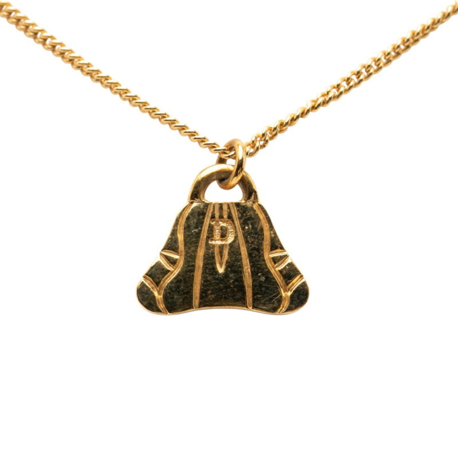 Christian Dior Motif Bag Necklace Gold Plated: Christian Dior Motif Bag Necklace Gold Plated Christian Dior Motif Bag Necklace Gold Plated features a gold plated pendant with intricate details, measuring 14.9mm x 17.1mm. The necklace has a gold