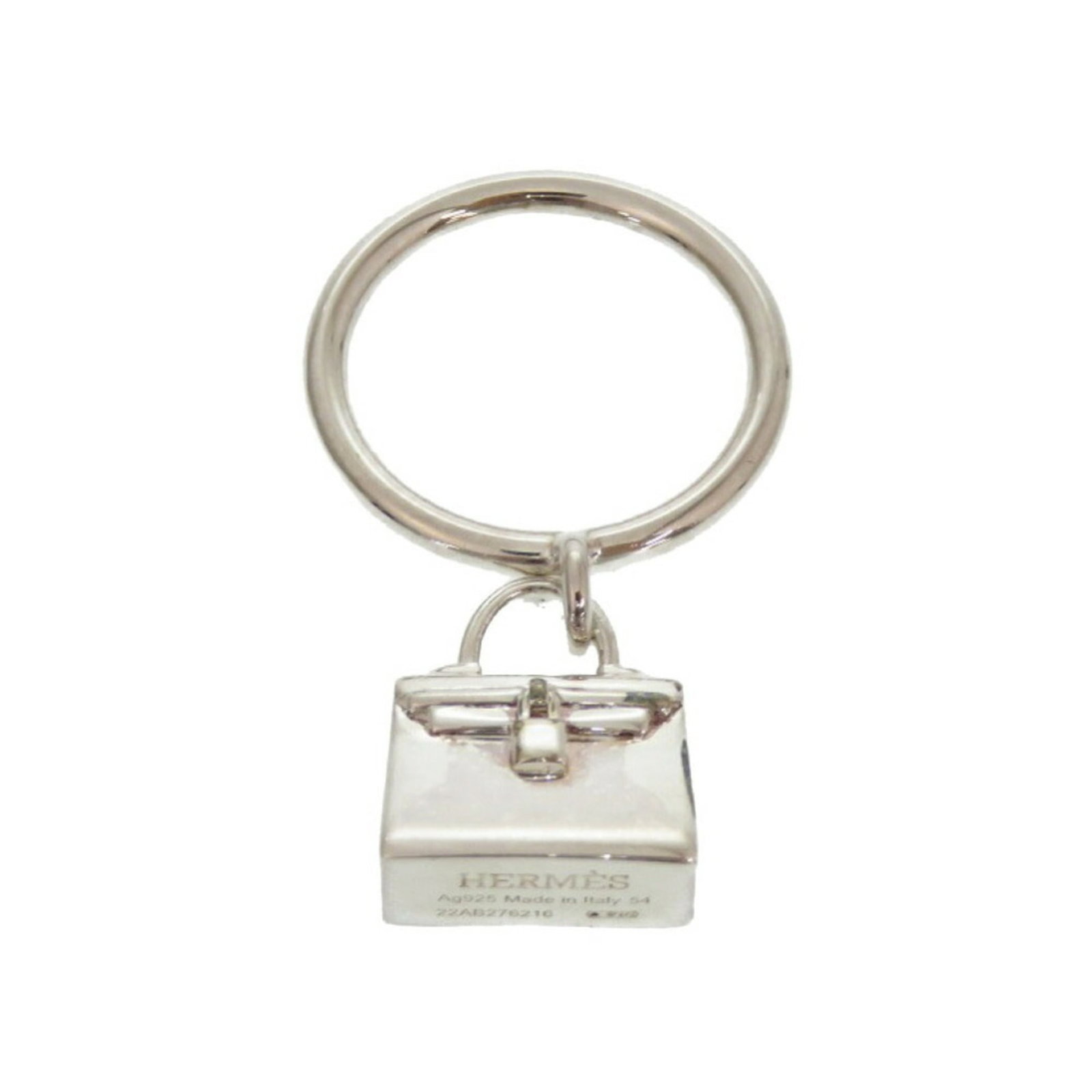 Ring Hermes Silver Band 925: Ring Hermes Silver Band 925 Silver band ring from Hermes, made from 925 sterling silver. The ring bears traces of usage and has minor scratches, but remains in good condition overall. A pre-owned
