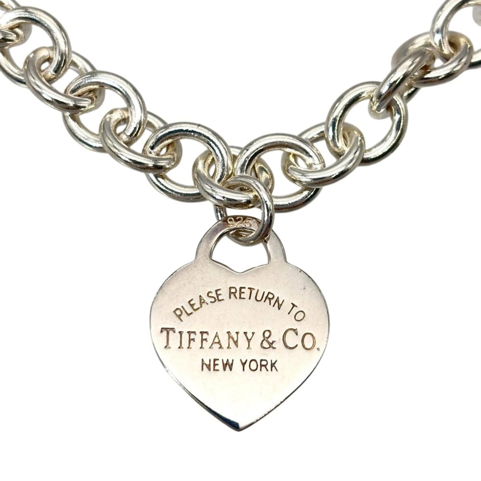 Tiffany & Co. Return To Heart Tag Necklace Sv925 58.5G Silver Women'S.: Tiffany & Co. Return To Heart Tag Necklace Sv925 58.5G Silver Women'S. Tiffany & Co. Return To Heart Tag Necklace in sterling silver (925) features a 58.5g pendant with a 20mm x 20mm design, suitable