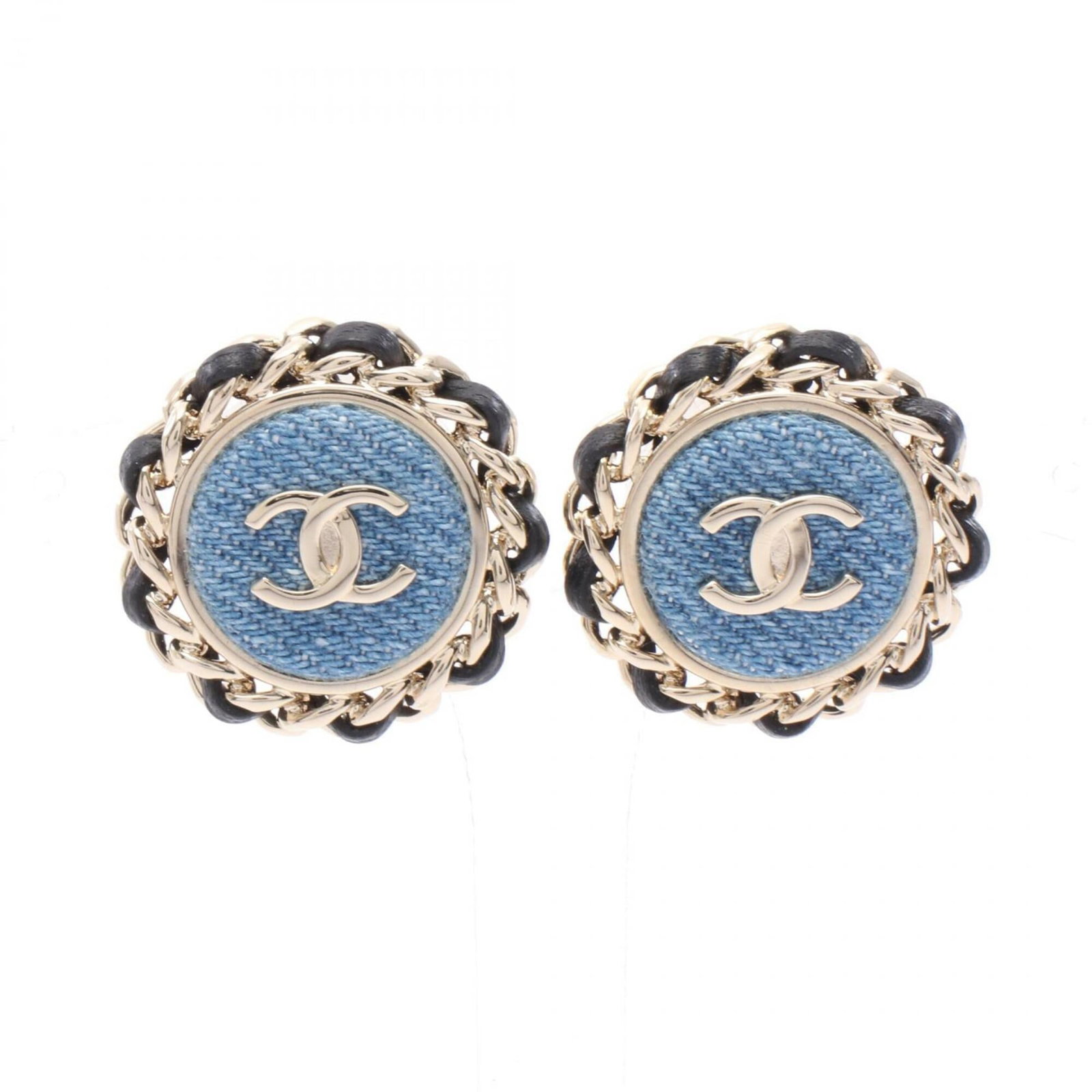 Chanel Coco Mark Circle Earrings Gold Plated (Gp) Denim Women'S Gold Blue Black: Chanel Coco Mark Circle Earrings Gold Plated (Gp) Denim Women'S Gold Blue Black Gold plated Chanel Coco Mark Circle Earrings in black and blue hues, featuring a classic design with subtle scratches