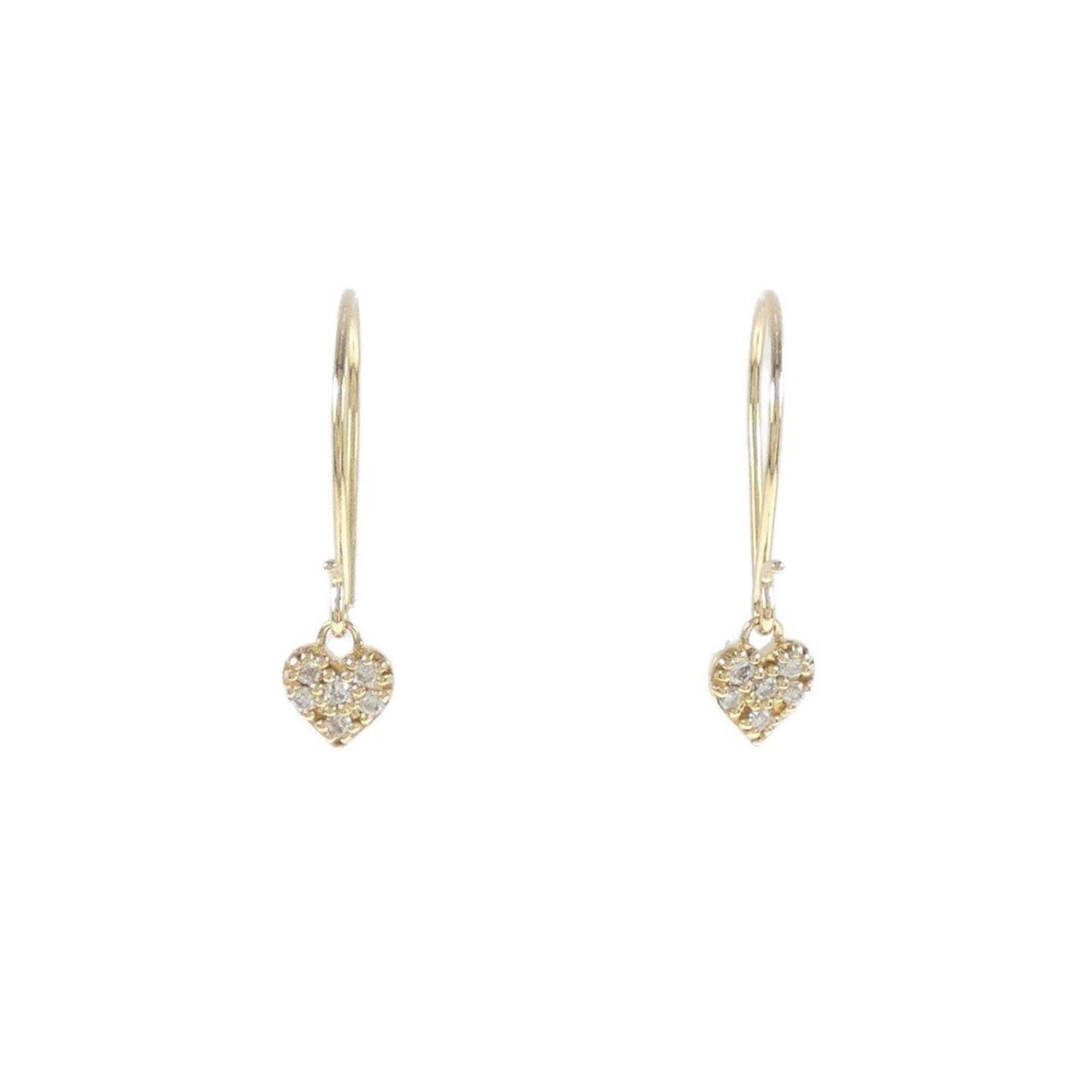 Yellow Gold Drop Earrings Aoyama Vendome: Yellow Gold Drop Earrings Aoyama Vendome Yellow Gold Drop Earrings Aoyama Vendome are set in 18K yellow gold, featuring a diamond stone measuring 4.60mm x 4.30mm. The earrings showcase a classic drop