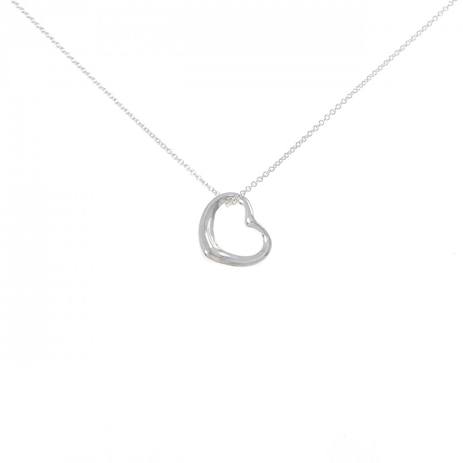 Heart Open Tiffany Necklace: Heart Open Tiffany Necklace The Heart Open Tiffany Necklace boasts a sleek silver design, measuring 14mm x 14mm. Its 41cm chain circumference provides a comfortable fit for women. With some minor sign