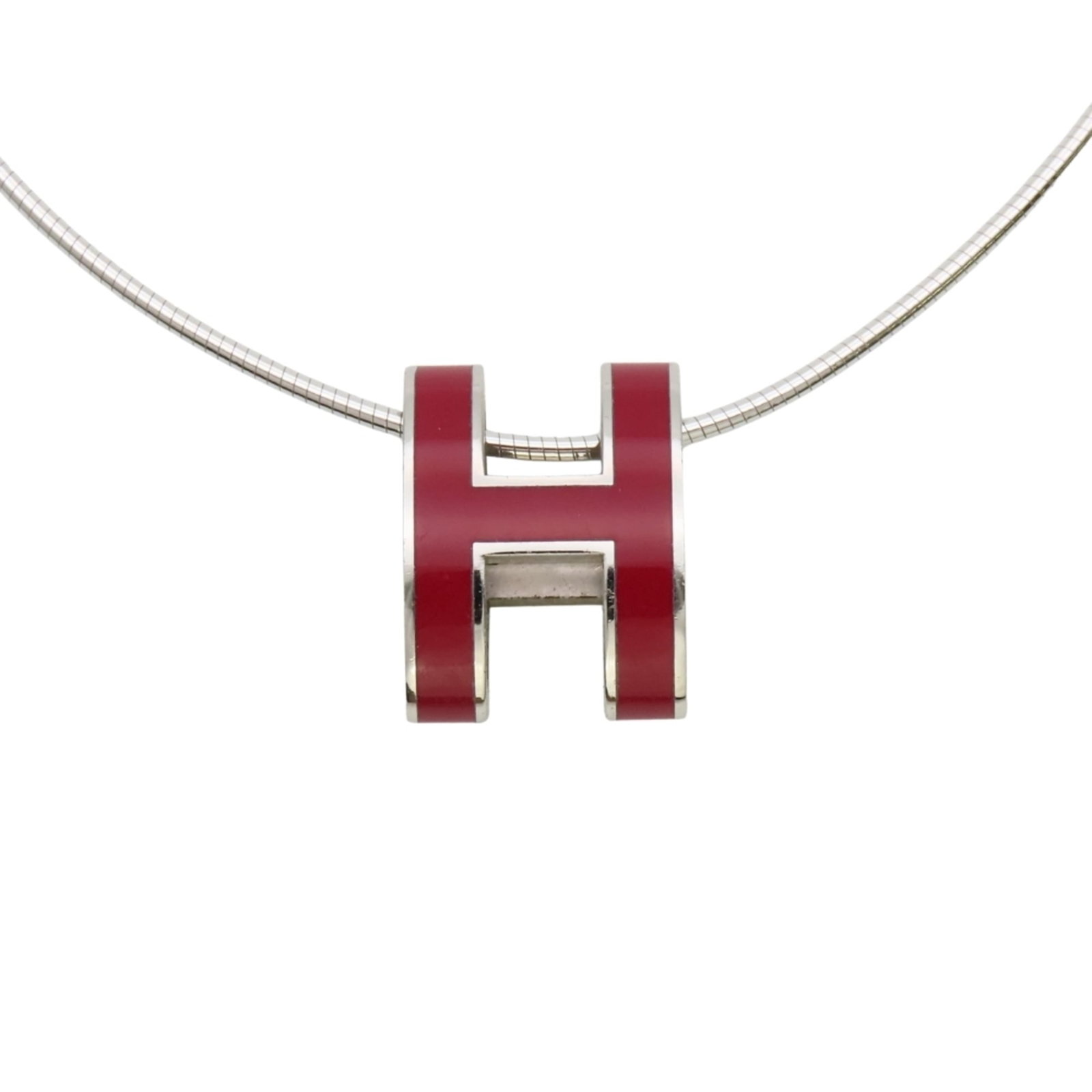 Hermes Pop H Necklace Metal Sterling Silver 925 Bordeaux Women'S: Hermes Pop H Necklace Metal Sterling Silver 925 Bordeaux Women'S Bordeaux pendant in sterling silver 925, part of the iconic Hermes Pop H necklace collection. This elegant piece features a 16mm x 12mm
