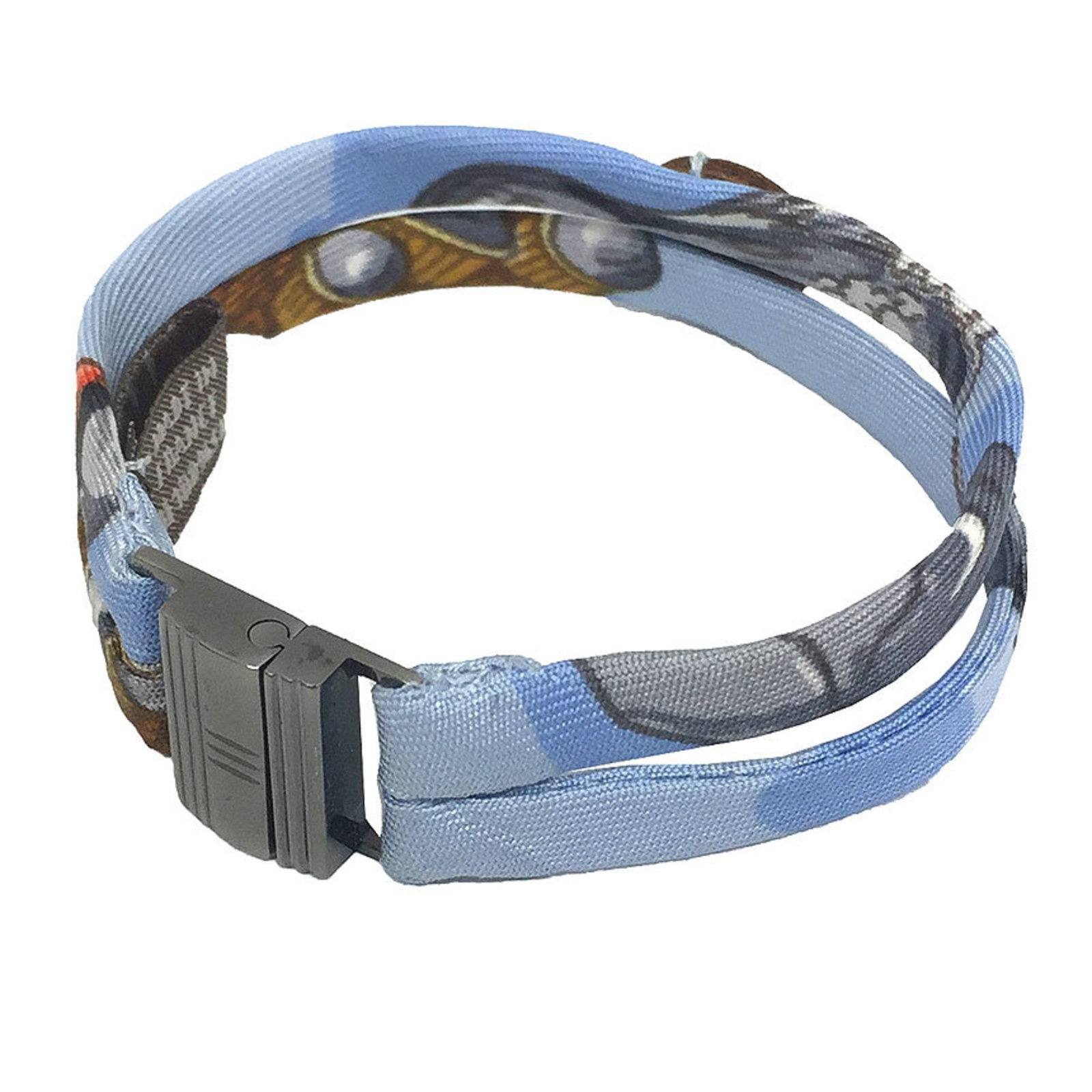 Brass silk charm bracelet from Hermes: Brass silk charm bracelet from Hermes Brass silk charm bracelet from iconic luxury brand Hermes, featuring a light blue hue and a sleek 15.5cm design. This mint condition, like new item boasts a