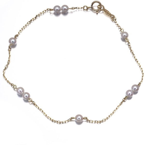 Mikimoto Bracelet Baby Akoya Pearl 3.5Mm Station 18K 750 Yellow Gold: Mikimoto Bracelet Baby Akoya Pearl 3.5Mm Station 18K 750 Yellow Gold Station 18K 750 Yellow Gold, the Mikimoto bracelet features a cultured Akoya pearl with a diameter of 3.5mm, showcasing exceptional