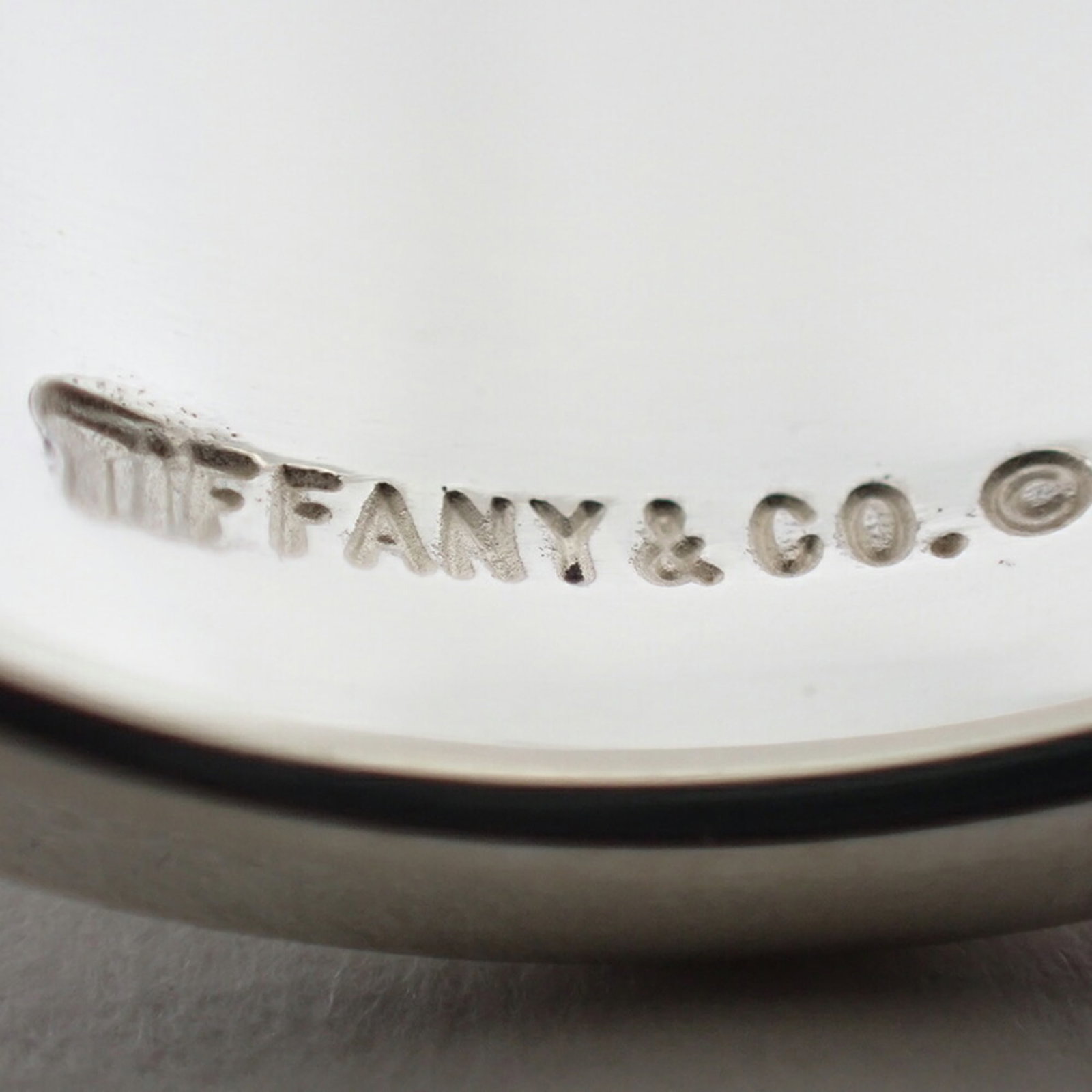 Sterling Silver Ring Tiffany Band - 9