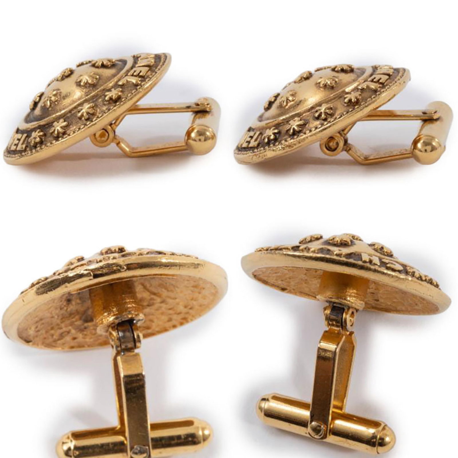 Cufflinks by Chanel - 18