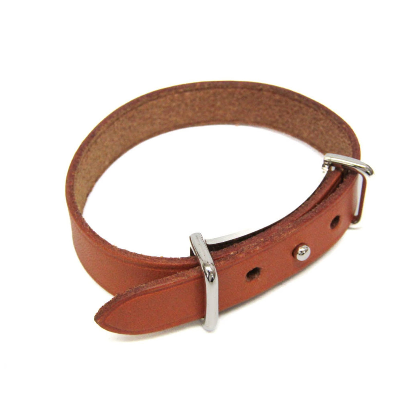 Hermes Bangle Leather: Hermes Bangle Leather Used Hermes Bangle Leather in light brown, measuring 14.5-16.5cm in length and weighing 10.3g, bears a few traces of usage with some scratches and dirt visible. The item's total