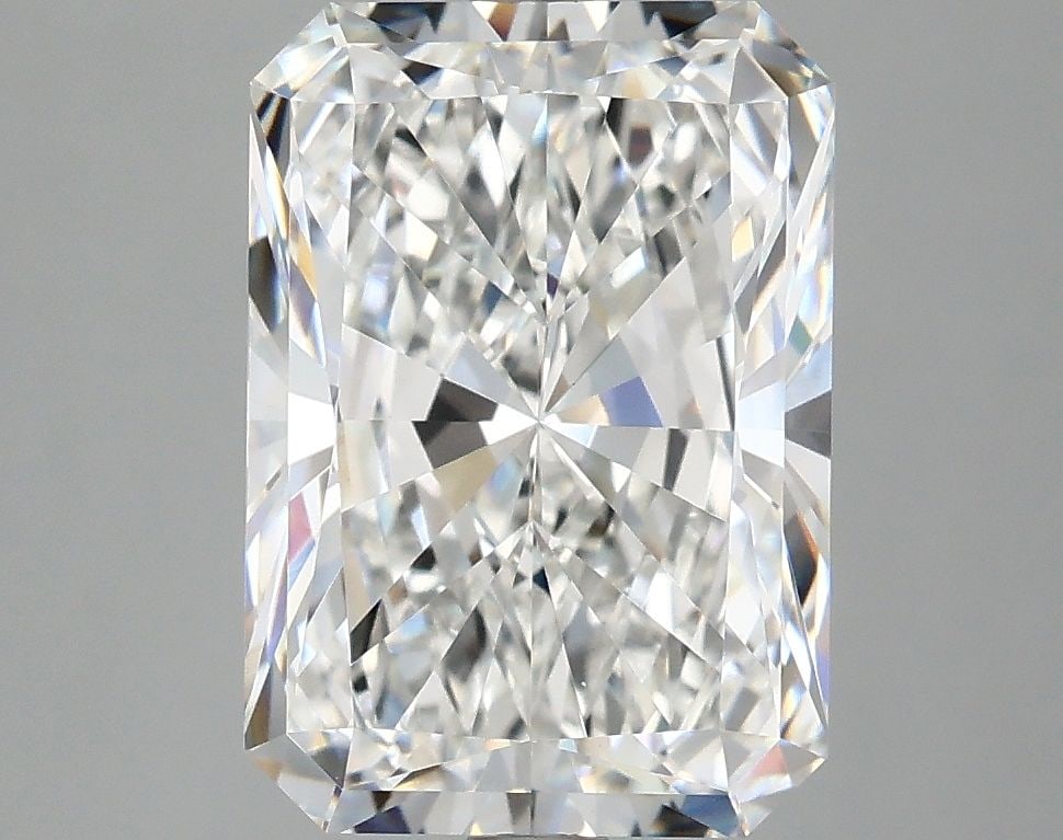 IGI Radiant 4.07ct E VVS2 - Loose Lab Diamond: IGI Radiant 4.07ct E VVS2 - Loose Lab Diamond Item Specifics: Source: This Is A Real Diamond Grown In A Lab Not Mined. Carat: 4.07 Cut: - Color: E Clarity: VVS2 Polish: EX Symmetry: EX Measurements: 1