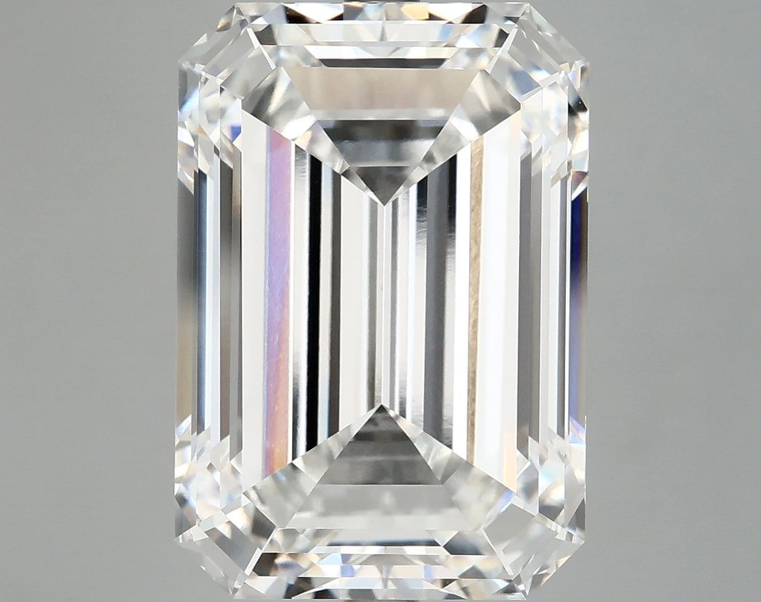 IGI Emerald 11.83ct F VVS2 - Loose Lab Diamond: IGI Emerald 11.83ct F VVS2 - Loose Lab Diamond Item Specifics: Source: This Is A Real Diamond Grown In A Lab Not Mined. Carat: 11.83 Cut: - Color: F Clarity: VVS2 Polish: EX Symmetry: EX Measurements: