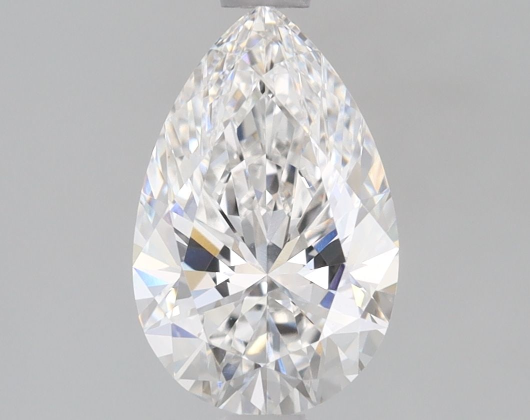 IGI Pear 1.14ct E VVS2 - Loose Lab Diamond: IGI Pear 1.14ct E VVS2 - Loose Lab Diamond Item Specifics: Source: This Is A Real Diamond Grown In A Lab Not Mined. Carat: 1.14 Cut: - Color: E Clarity: VVS2 Polish: EX Symmetry: EX Measurements: 9.15