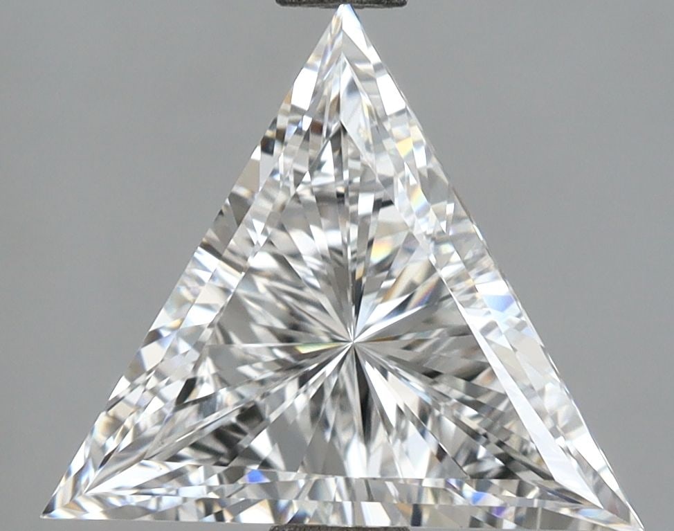 IGI Triangular 2.53ct E VVS1 - Loose Lab Diamond: IGI Triangular 2.53ct E VVS1 - Loose Lab Diamond Item Specifics: Source: This Is A Real Diamond Grown In A Lab Not Mined. Carat: 2.53 Cut: - Color: E Clarity: VVS1 Polish: EX Symmetry: EX Measurements