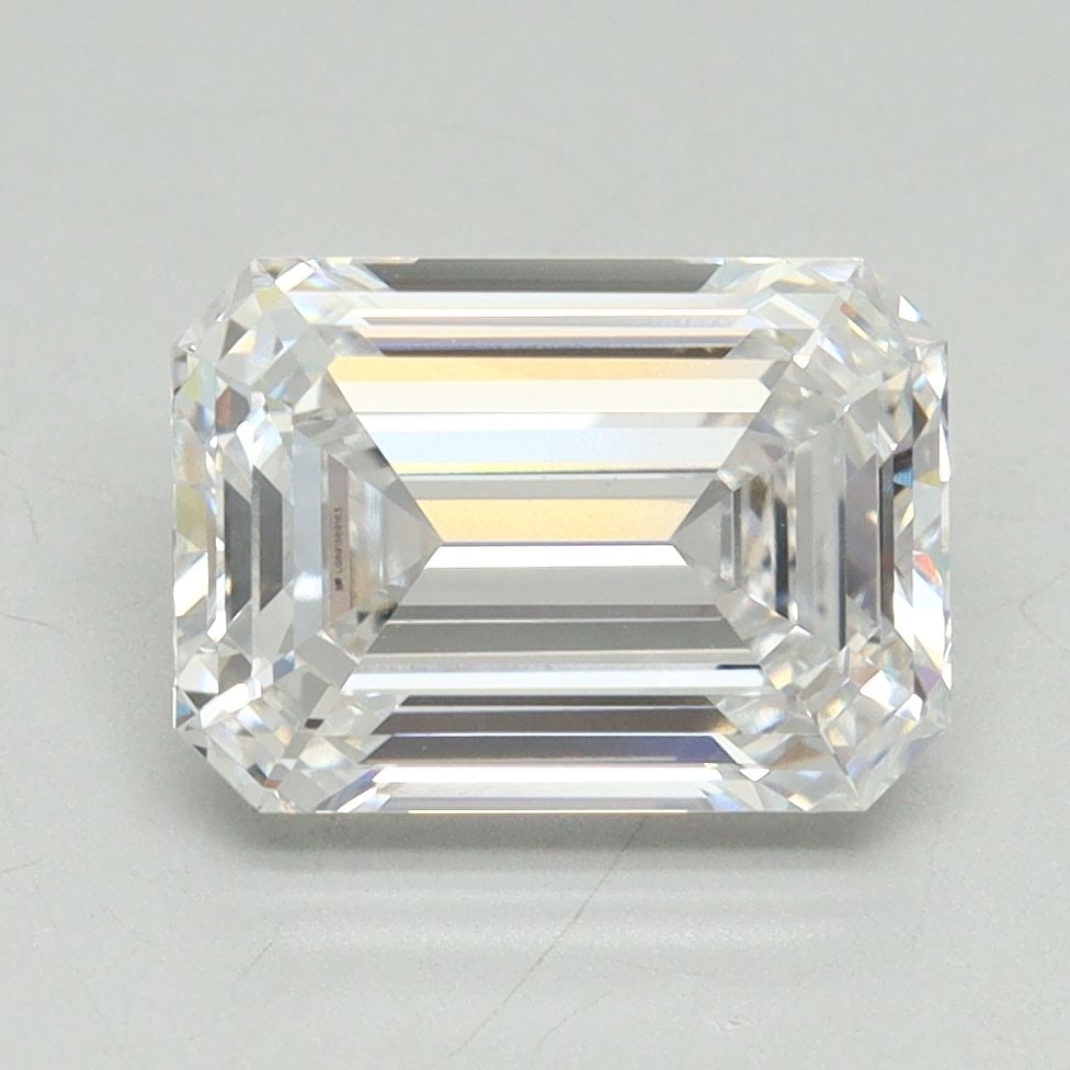 IGI Emerald 3.2ct D VVS2 - Loose Lab Diamond: IGI Emerald 3.2ct D VVS2 - Loose Lab Diamond Item Specifics: Source: This Is A Real Diamond Grown In A Lab Not Mined. Carat: 3.2 Cut: - Color: D Clarity: VVS2 Polish: EX Symmetry: EX Measurements: 9.9