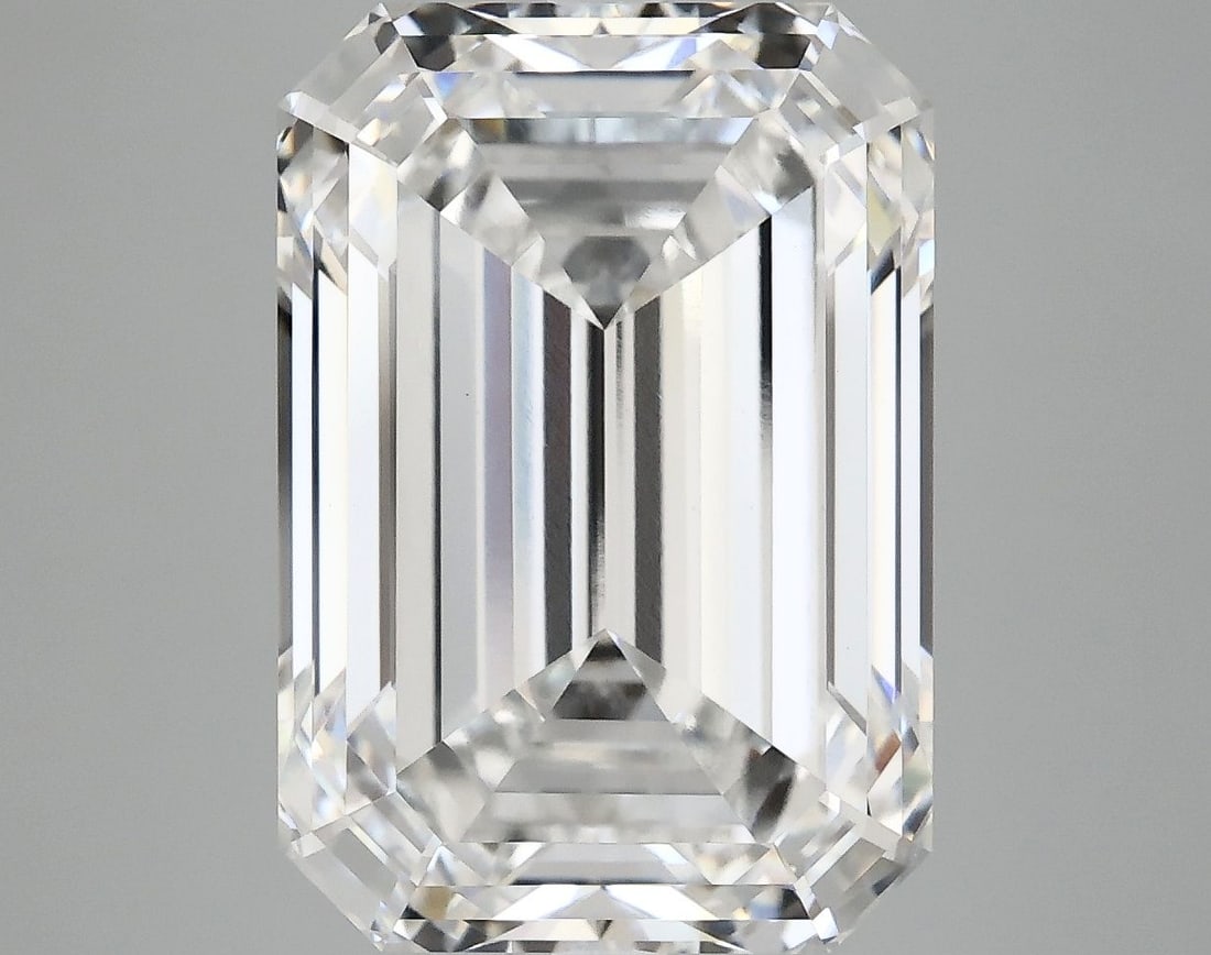 IGI Emerald 8.68ct E VVS2 - Loose Lab Diamond: IGI Emerald 8.68ct E VVS2 - Loose Lab Diamond Item Specifics: Source: This Is A Real Diamond Grown In A Lab Not Mined. Carat: 8.68 Cut: - Color: E Clarity: VVS2 Polish: EX Symmetry: EX Measurements: 1
