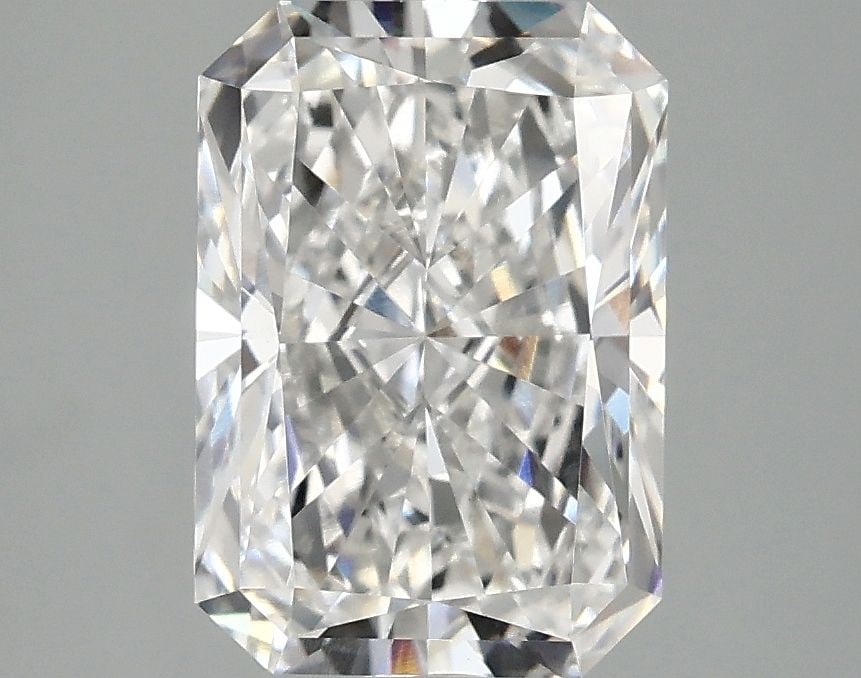 IGI Radiant 2.85ct F VVS2 - Loose Lab Diamond: IGI Radiant 2.85ct F VVS2 - Loose Lab Diamond Item Specifics: Source: This Is A Real Diamond Grown In A Lab Not Mined. Carat: 2.85 Cut: - Color: F Clarity: VVS2 Polish: EX Symmetry: EX Measurements: 9