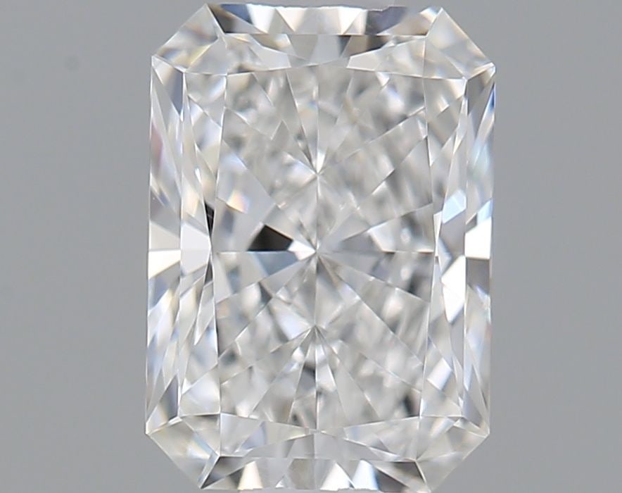 IGI Radiant 0.72ct E VVS1 - Loose Lab Diamond: IGI Radiant 0.72ct E VVS1 - Loose Lab Diamond Item Specifics: Source: This Is A Real Diamond Grown In A Lab Not Mined. Carat: 0.72 Cut: - Color: E Clarity: VVS1 Polish: EX Symmetry: EX Measurements: 6