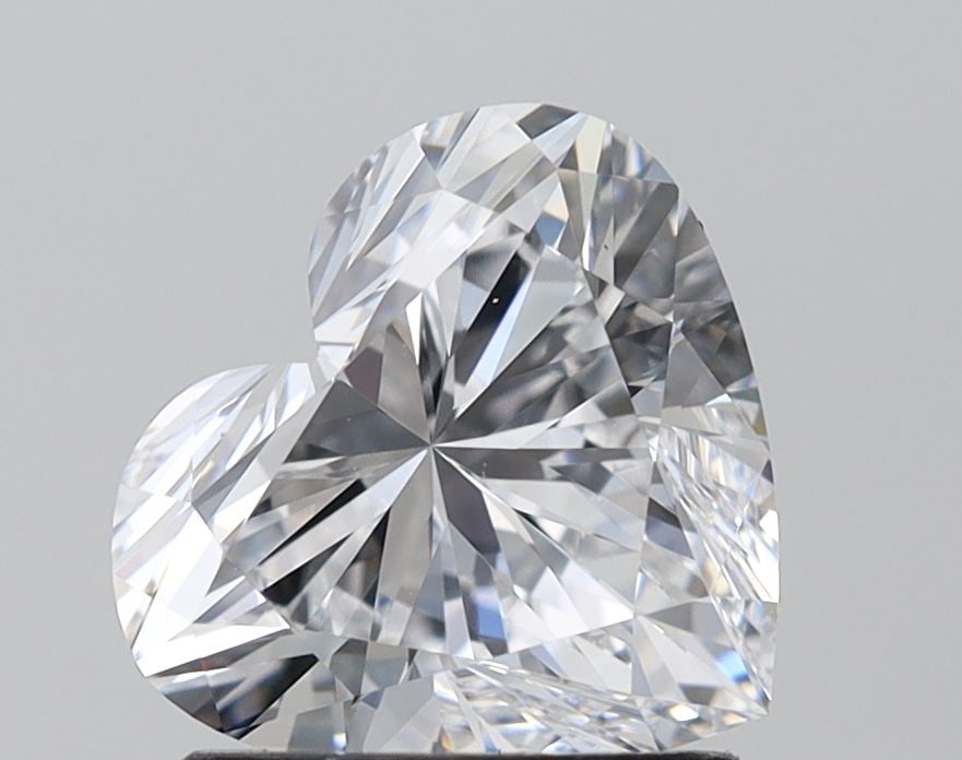 IGI Heart 1.9ct D VVS2 - Loose Lab Diamond: IGI Heart 1.9ct D VVS2 - Loose Lab Diamond Item Specifics: Source: This Is A Real Diamond Grown In A Lab Not Mined. Carat: 1.9 Cut: - Color: D Clarity: VVS2 Polish: EX Symmetry: EX Measurements: 7.77L