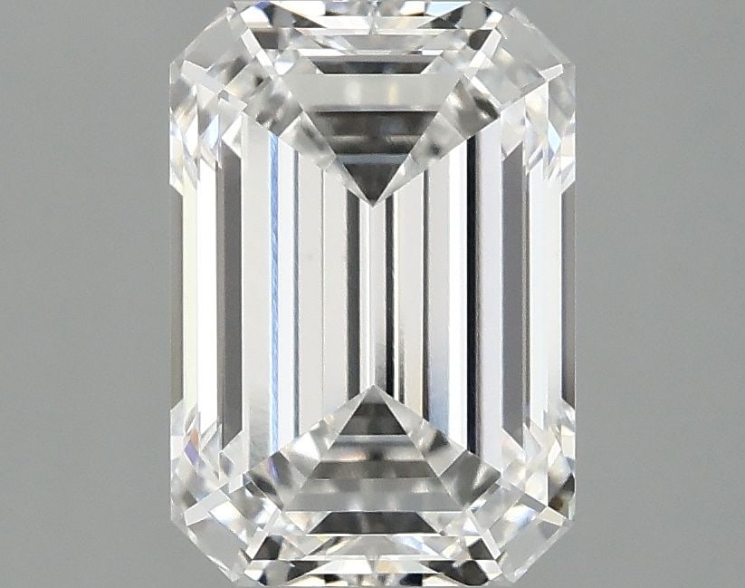 IGI Emerald 2.58ct E VVS2 - Loose Lab Diamond: IGI Emerald 2.58ct E VVS2 - Loose Lab Diamond Item Specifics: Source: This Is A Real Diamond Grown In A Lab Not Mined. Carat: 2.58 Cut: - Color: E Clarity: VVS2 Polish: EX Symmetry: EX Measurements: 9