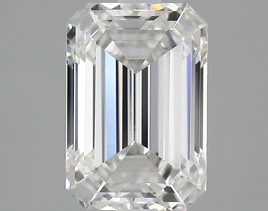 IGI Emerald 2.18ct E VVS2 - Loose Lab Diamond: IGI Emerald 2.18ct E VVS2 - Loose Lab Diamond Item Specifics: Source: This Is A Real Diamond Grown In A Lab Not Mined. Carat: 2.18 Cut: - Color: E Clarity: VVS2 Polish: EX Symmetry: EX Measurements: 8