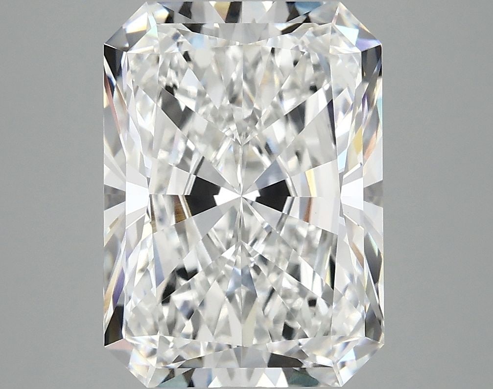 IGI Radiant 4.98ct E VVS2 - Loose Lab Diamond: IGI Radiant 4.98ct E VVS2 - Loose Lab Diamond Item Specifics: Source: This Is A Real Diamond Grown In A Lab Not Mined. Carat: 4.98 Cut: - Color: E Clarity: VVS2 Polish: EX Symmetry: EX Measurements: 1