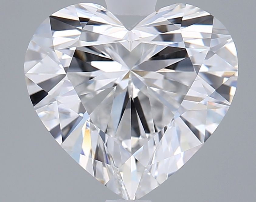 IGI Heart 2.05ct E VVS2 - Loose Lab Diamond: IGI Heart 2.05ct E VVS2 - Loose Lab Diamond Item Specifics: Source: This Is A Real Diamond Grown In A Lab Not Mined. Carat: 2.05 Cut: - Color: E Clarity: VVS2 Polish: EX Symmetry: EX Measurements: 8.2