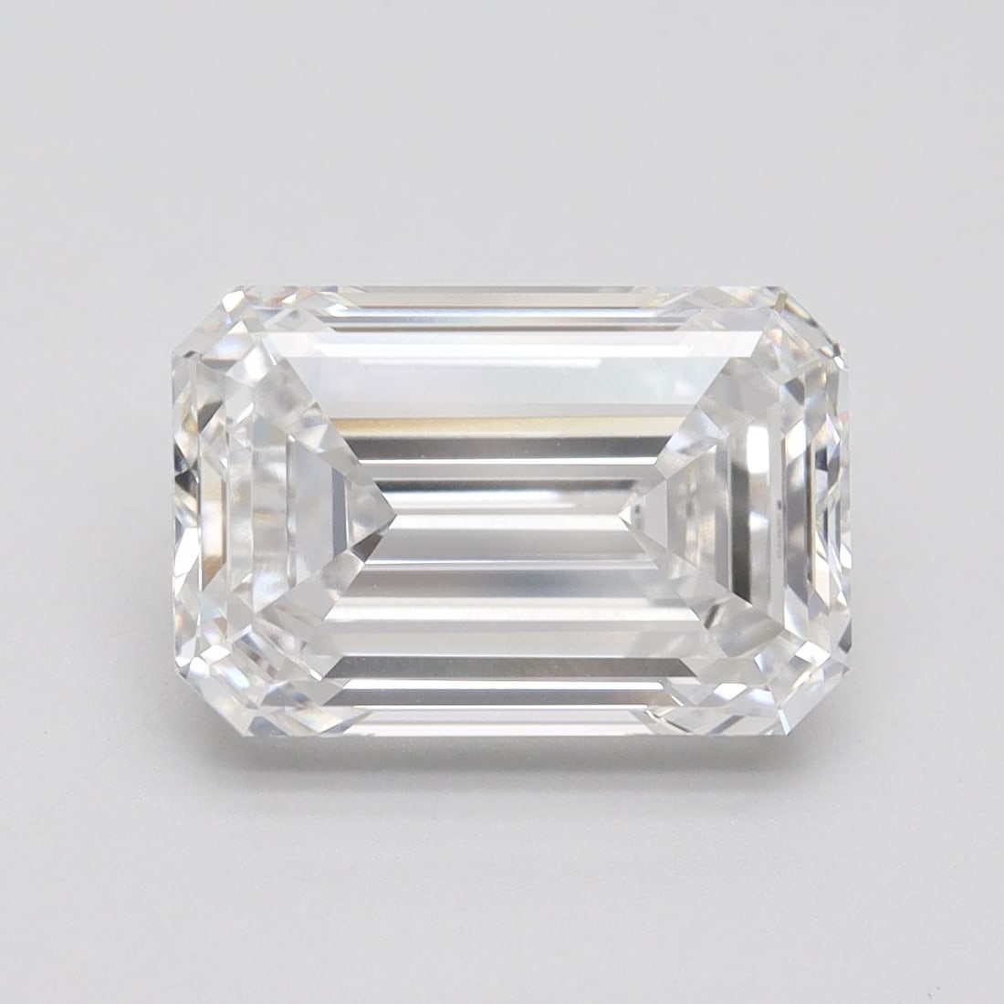 IGI Emerald 4.55ct D VVS2 - Loose Lab Diamond: IGI Emerald 4.55ct D VVS2 - Loose Lab Diamond Item Specifics: Source: This Is A Real Diamond Grown In A Lab Not Mined. Carat: 4.55 Cut: - Color: D Clarity: VVS2 Polish: EX Symmetry: EX Measurements: 1