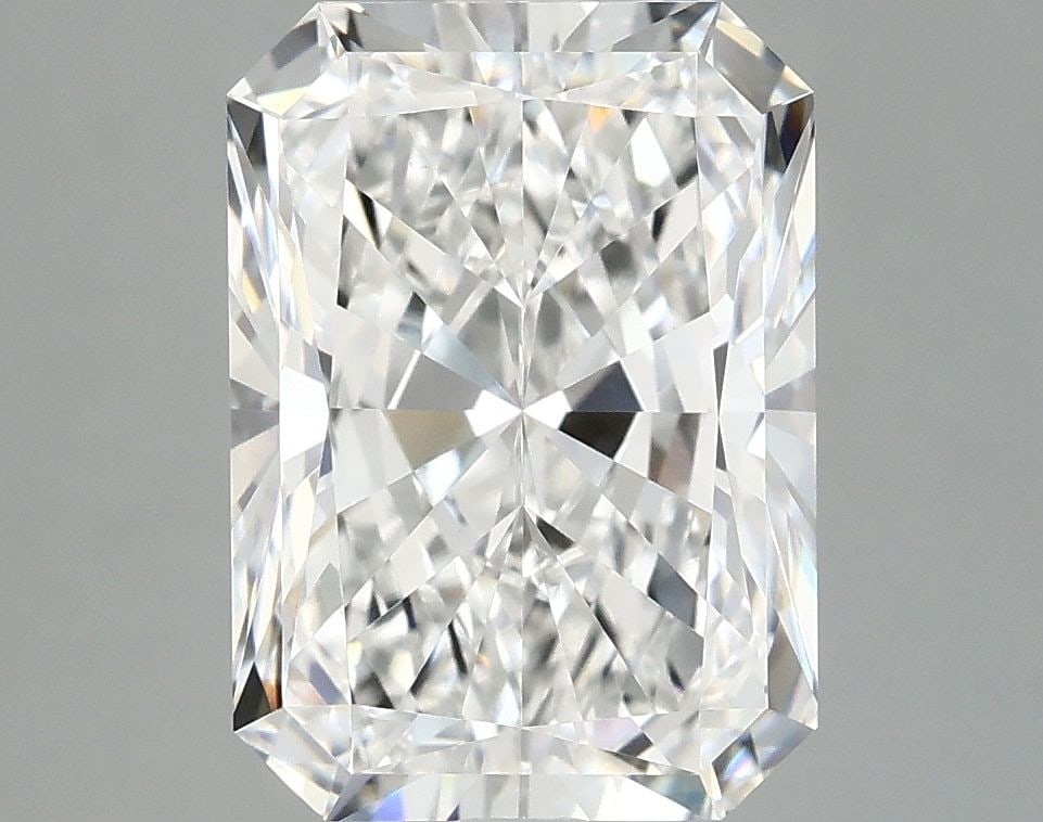 IGI Radiant 4.0ct D VVS2 - Loose Lab Diamond: IGI Radiant 4.0ct D VVS2 - Loose Lab Diamond Item Specifics: Source: This Is A Real Diamond Grown In A Lab Not Mined. Carat: 4.0 Cut: - Color: D Clarity: VVS2 Polish: EX Symmetry: EX Measurements: 11.