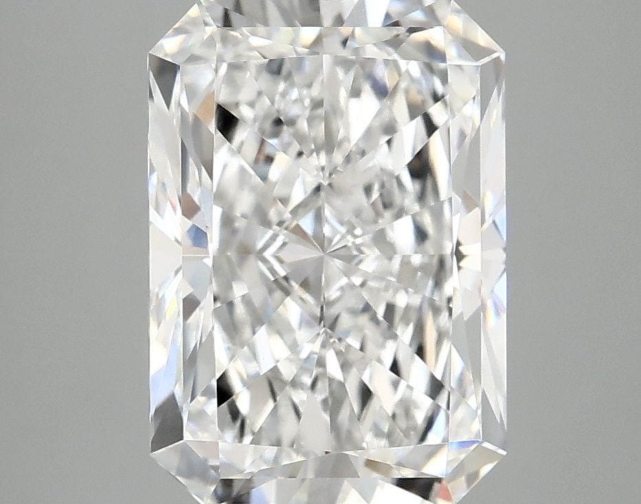 IGI Radiant 4.02ct E VVS2 - Loose Lab Diamond: IGI Radiant 4.02ct E VVS2 - Loose Lab Diamond Item Specifics: Source: This Is A Real Diamond Grown In A Lab Not Mined. Carat: 4.02 Cut: - Color: E Clarity: VVS2 Polish: EX Symmetry: EX Measurements: 1
