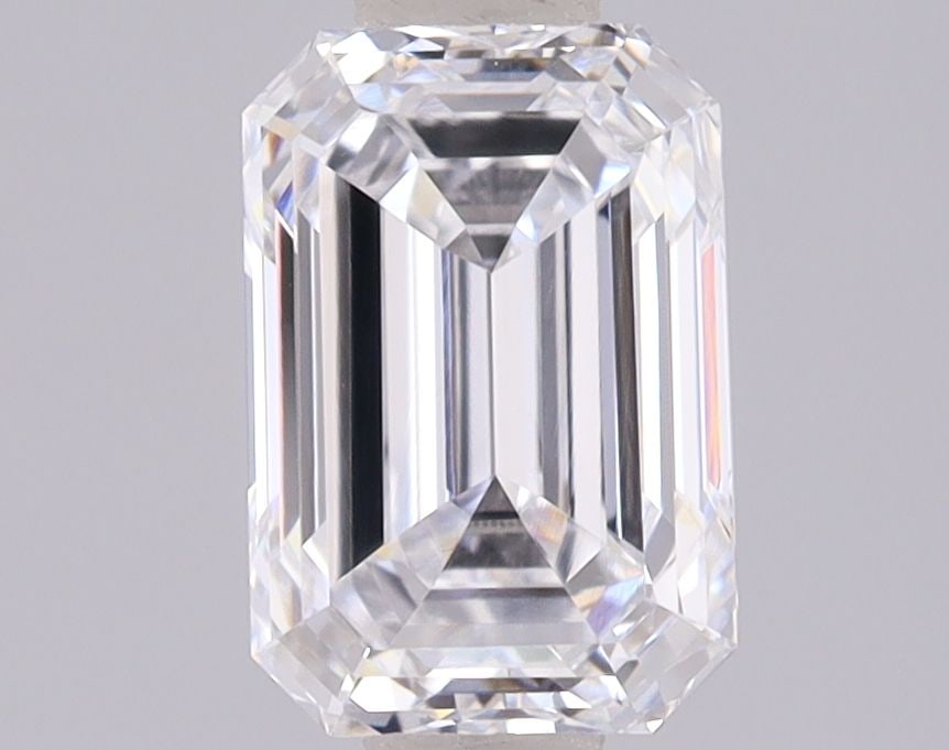 IGI Emerald 1.05ct D IF - Loose Lab Diamond: IGI Emerald 1.05ct D IF - Loose Lab Diamond Item Specifics: Source: This Is A Real Diamond Grown In A Lab Not Mined. Carat: 1.05 Cut: - Color: D Clarity: IF Polish: VG Symmetry: VG Measurements: 6.9L 